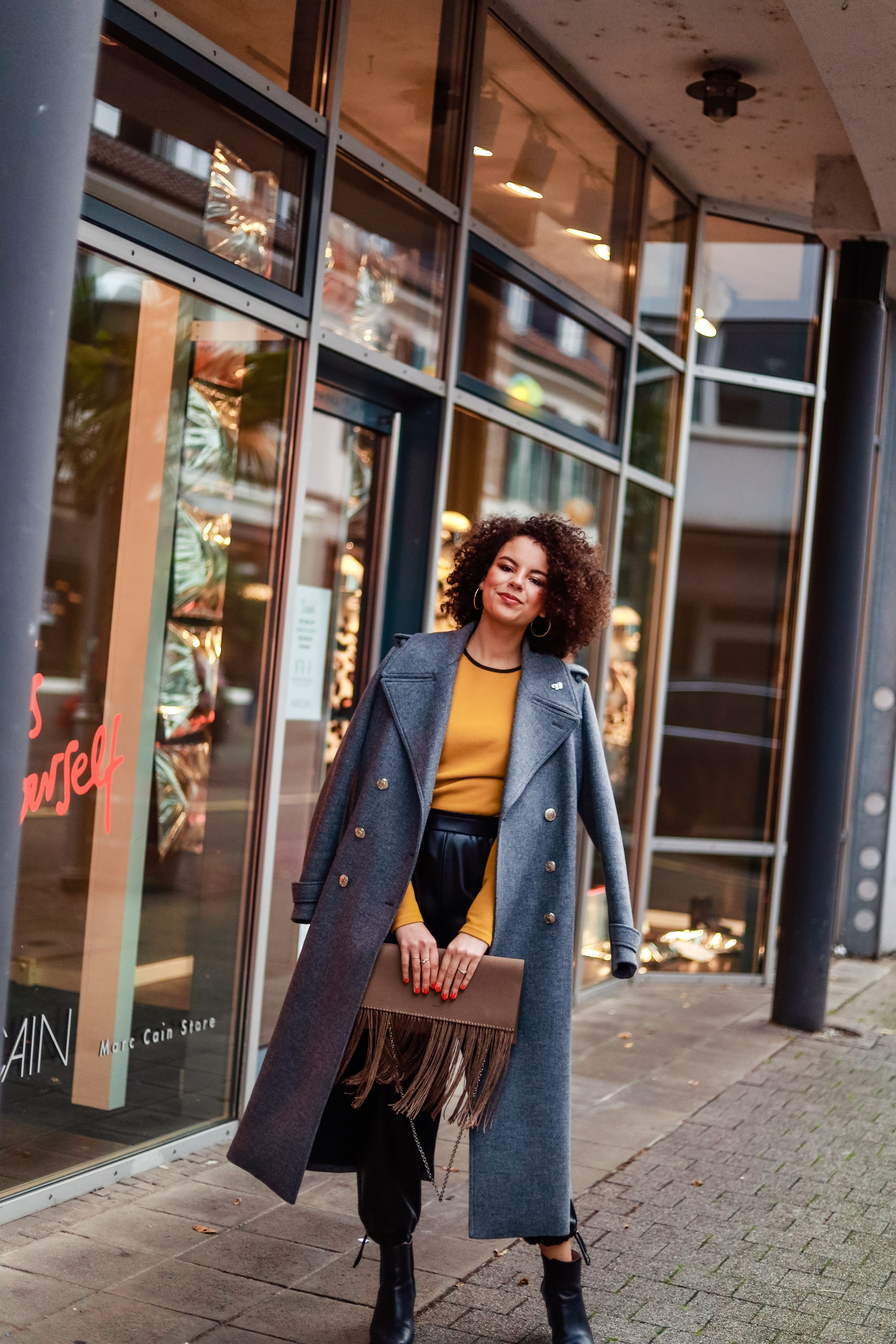 SG. Portraitphotograph / Frauenportraitphotography in Karlsruhe Germany