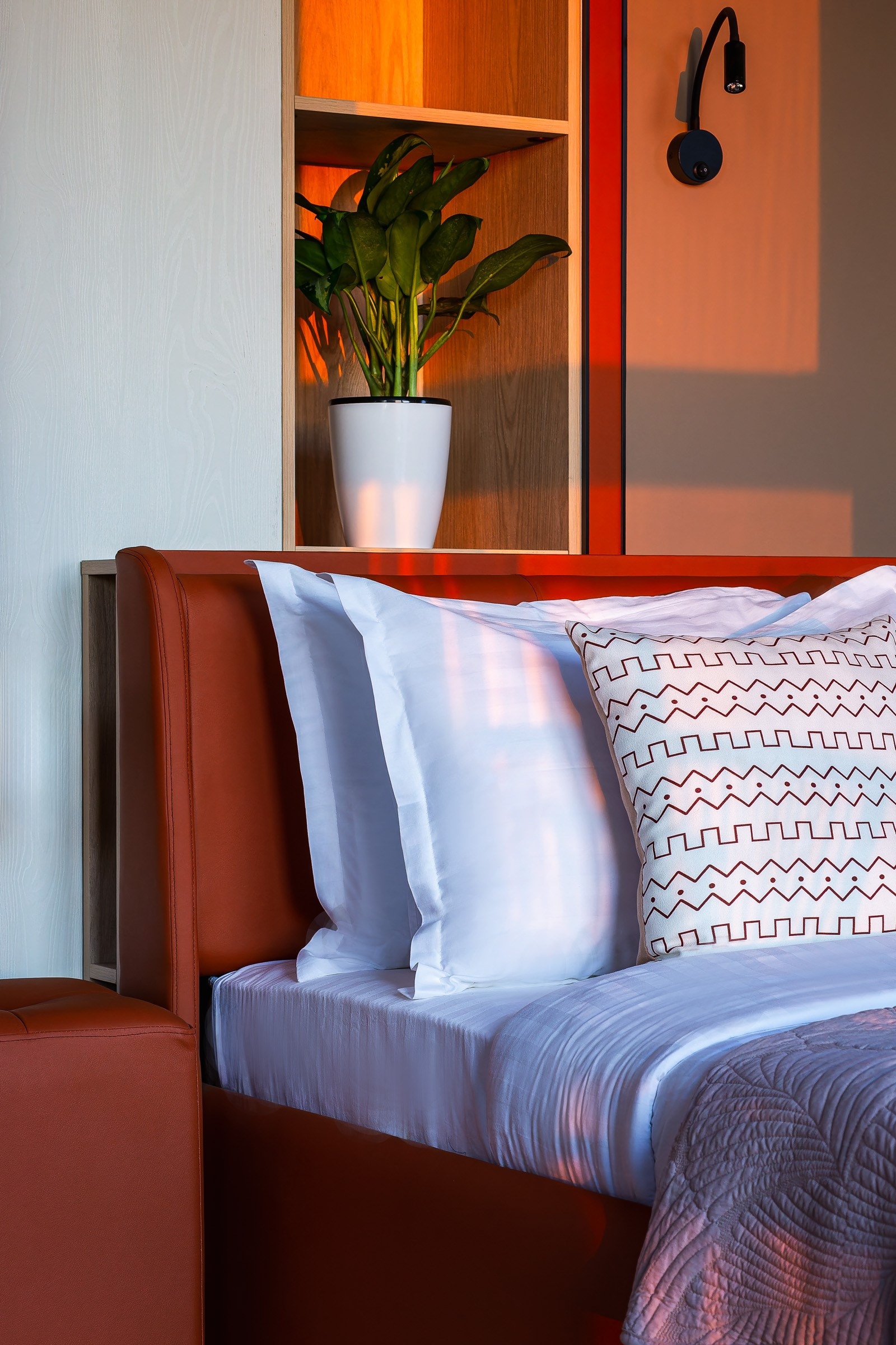 Professional interior photography of a modern apartment in Tashkent, Uzbekistan.