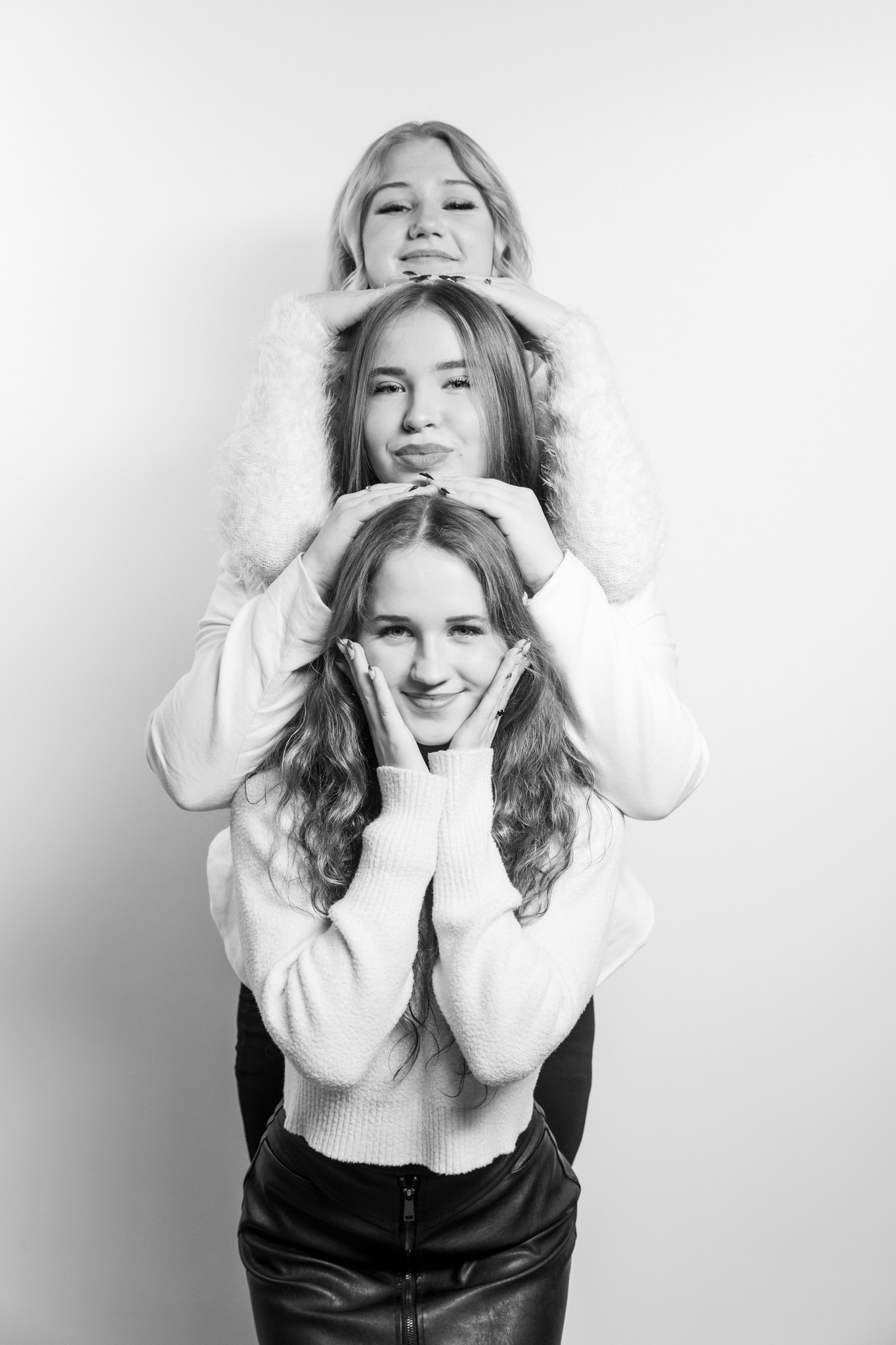 Līga Baha. Fotogrāfs — individuālās, ģimeņu, pāru fotosesijas Liepājā, Latvijā