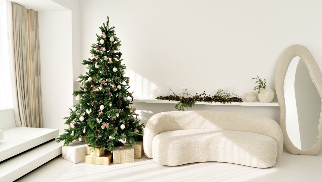 Christmas Photo Studios in Vilnius: Top Studios for Holiday Photoshoots. Framed by Evelina | Destination Wedding Photographer from Lithuania | Europe