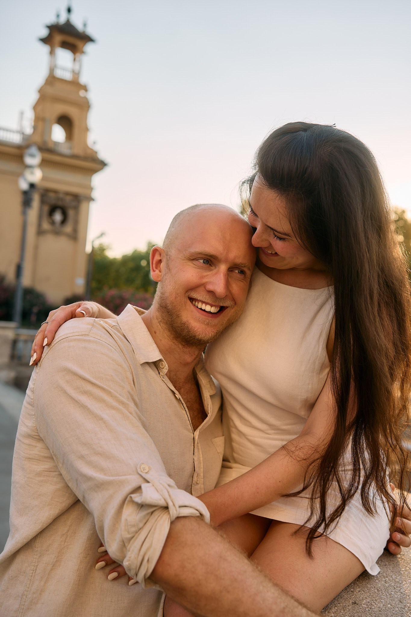 Description of the Montjuïc location for a  love-story or individual photo shoot in Barcelona, examples of photos taken at this photo spot. POSTCARD.BCN Photographer Kate in Barcelona. Love-story, family or individual photo shoots