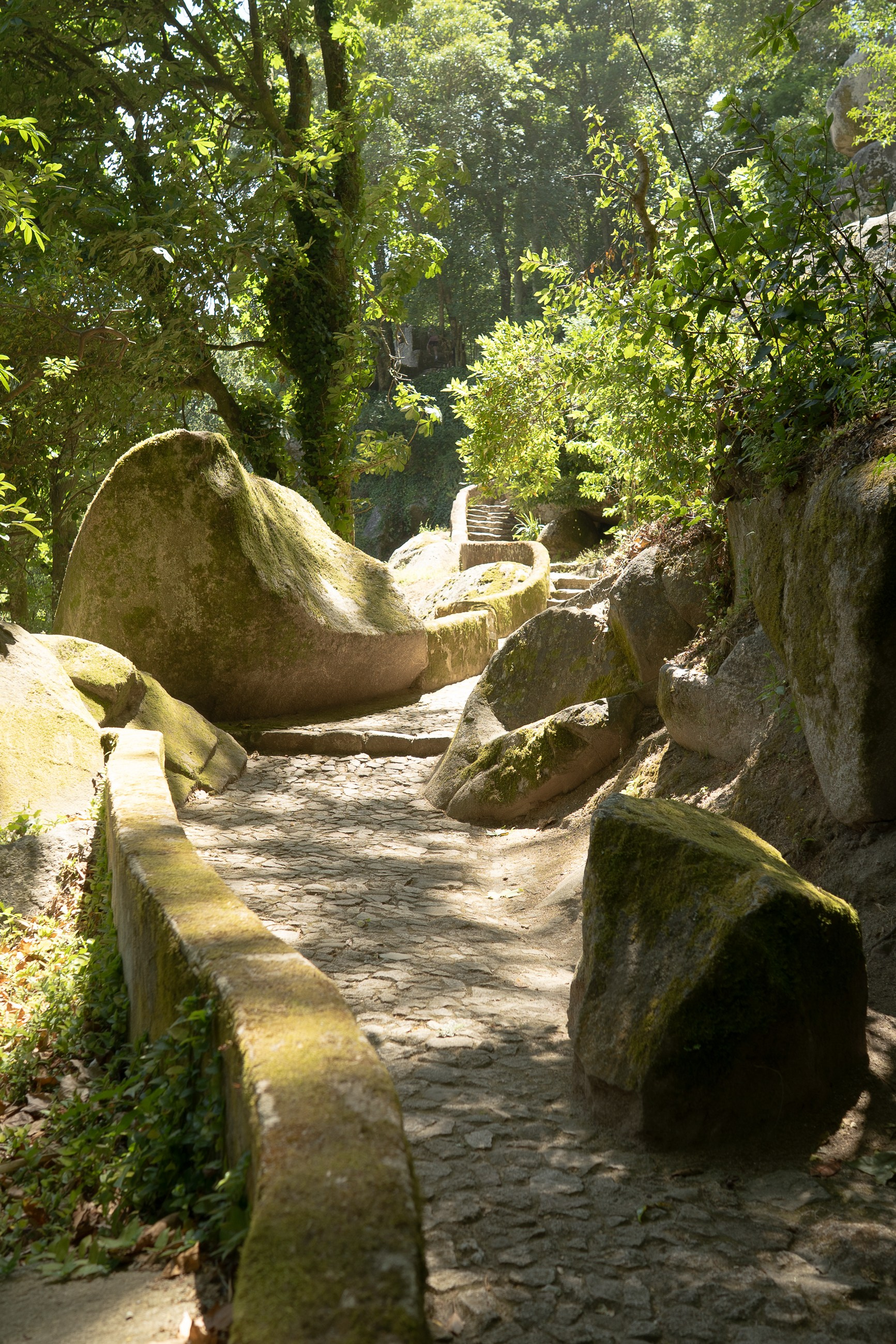 Экскурсия в Кинта да Регалейра и Замок Мавров в Синтре. Экскурсии по Португалии с гидом-фотографом на автомобиле и пешком