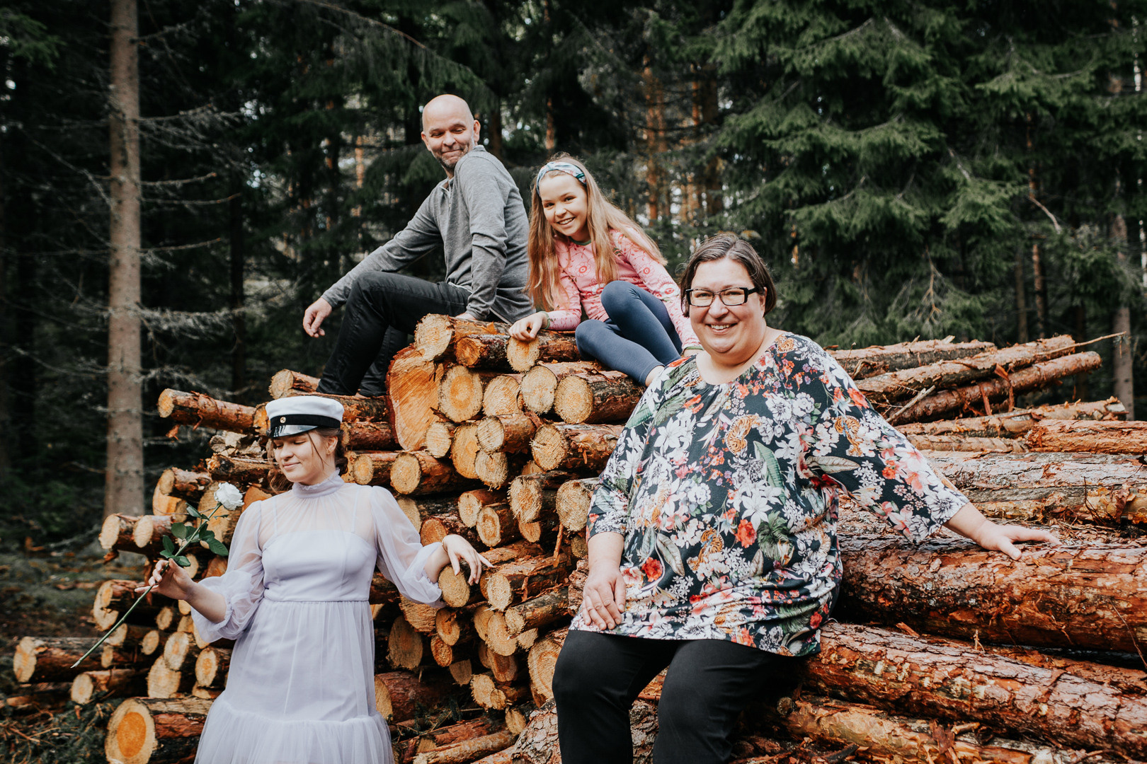 Pricing eng. Valokuvaaja Lahti, Helsinki Elena Salonen