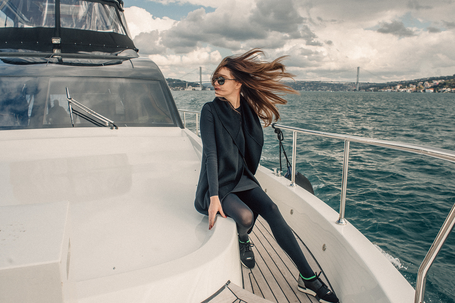 Лайфстайл фотограф в Стамбуле Анатолий. Фотосессии на крышах с чайками