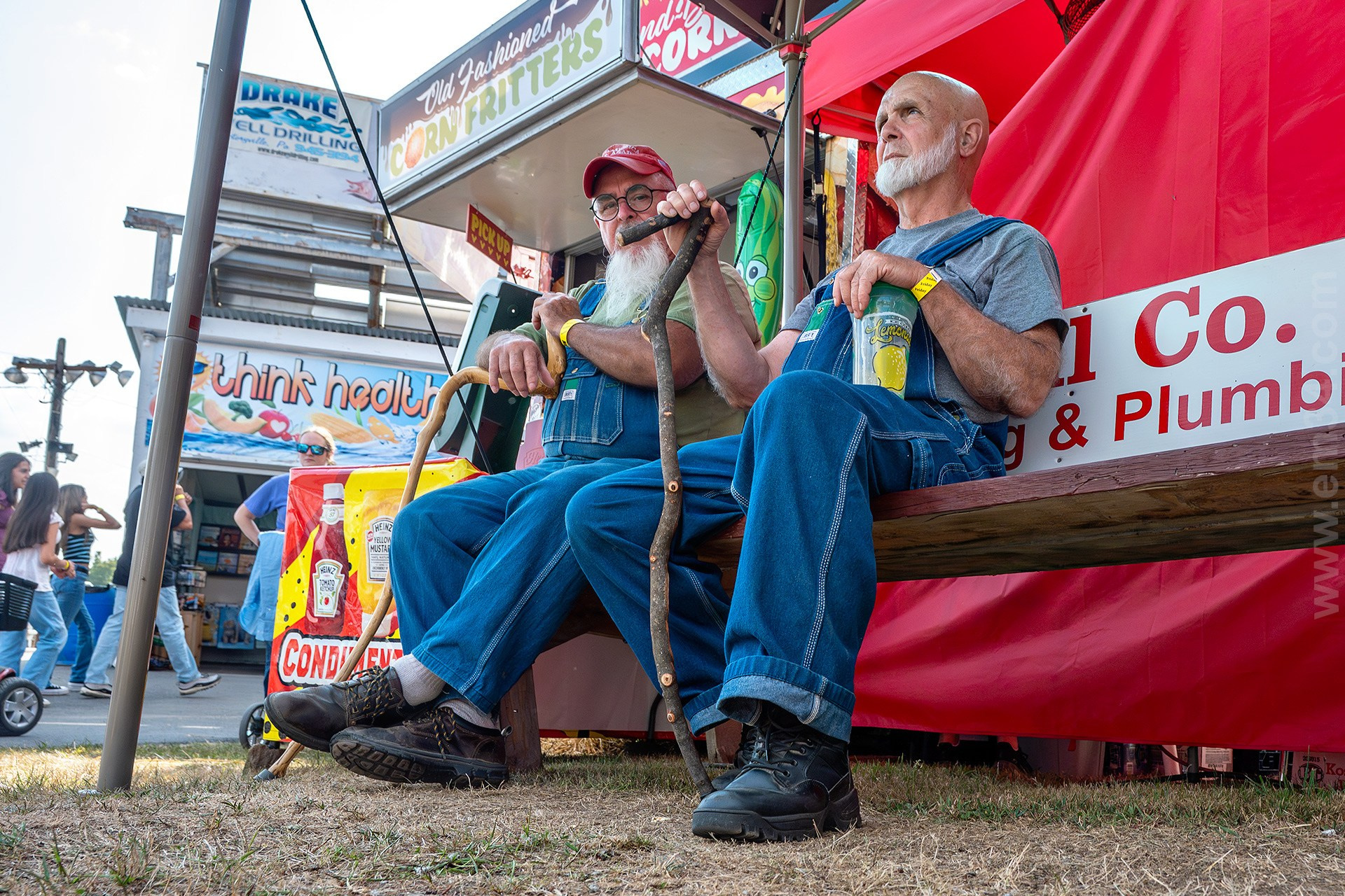 Best Street Photographer in New York City — Candid NYC Moments Captured by Emin Kuliyev. Emin Kuliyev — Award-Winning Wedding Photojournalist NYC & USA | Best Wedding Photographer Known for Candid, Timeless Moments