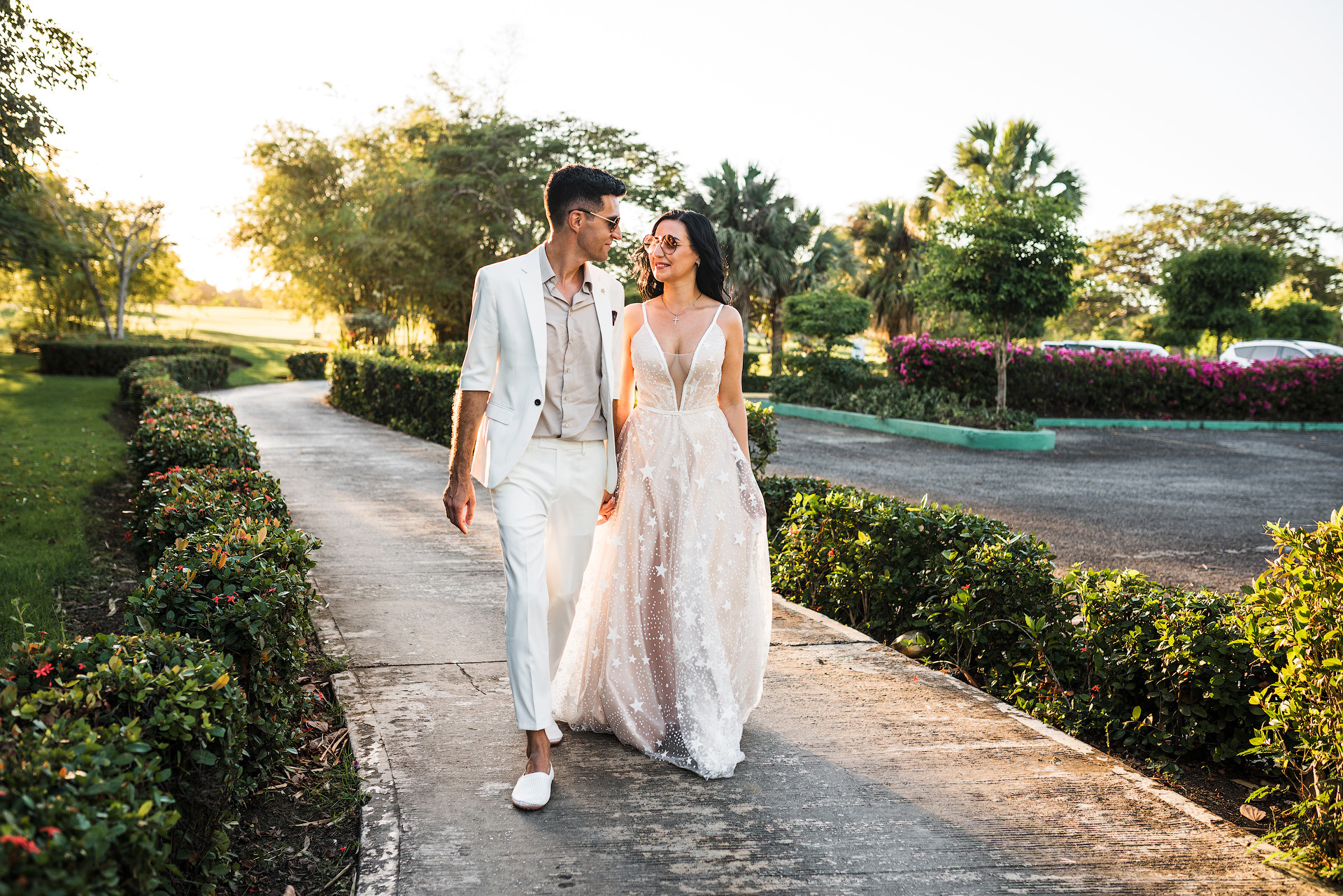 Renovación de Votos o Boda Íntima en la Playa | Sesiones de Fotos Familiares y de Pareja en Punta Cana. Fotógrafo de Bodas y Propuestas de Matrimonio en Punta Cana – Mikhail Chernov