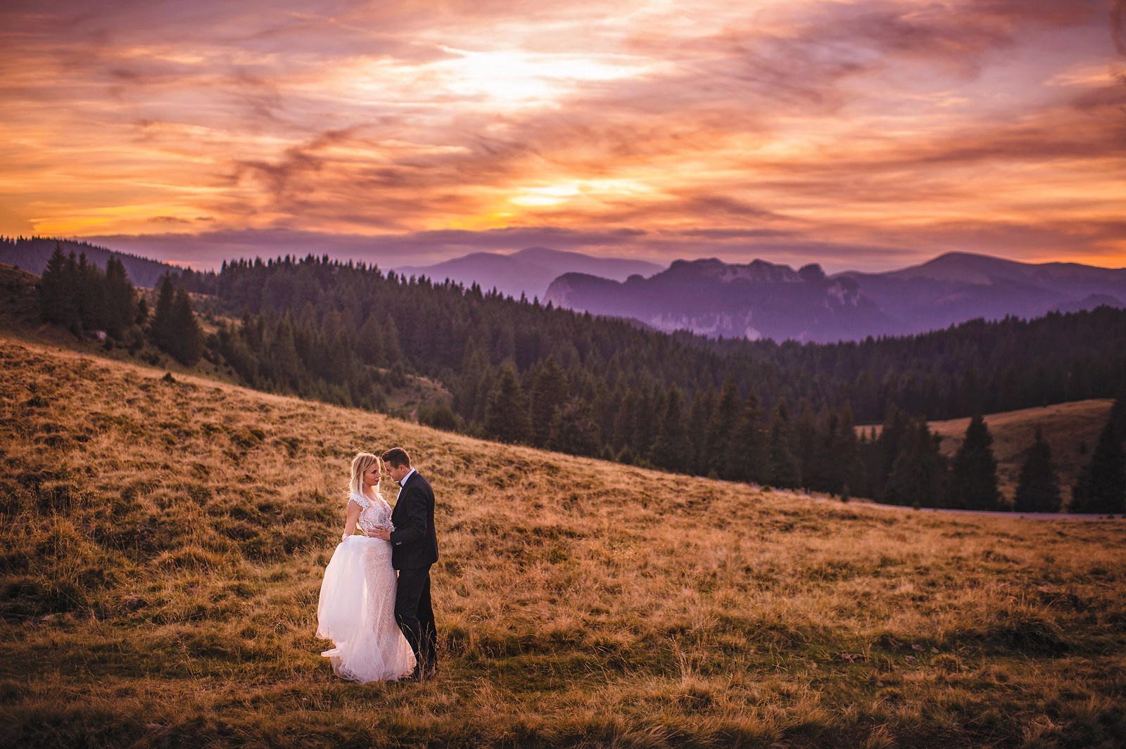 Laura & Daniel. Fotograf nunta Constanta