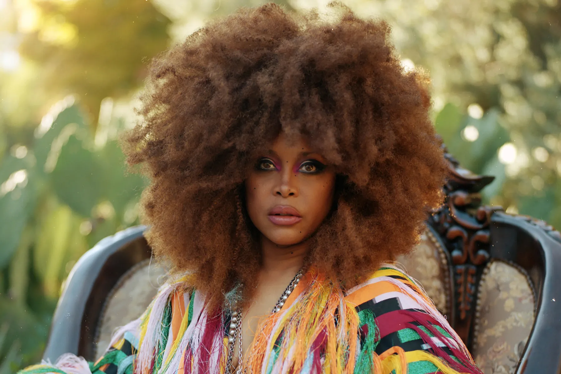 Erykah Badu releases her first studio album in 16 years | FOTKAI