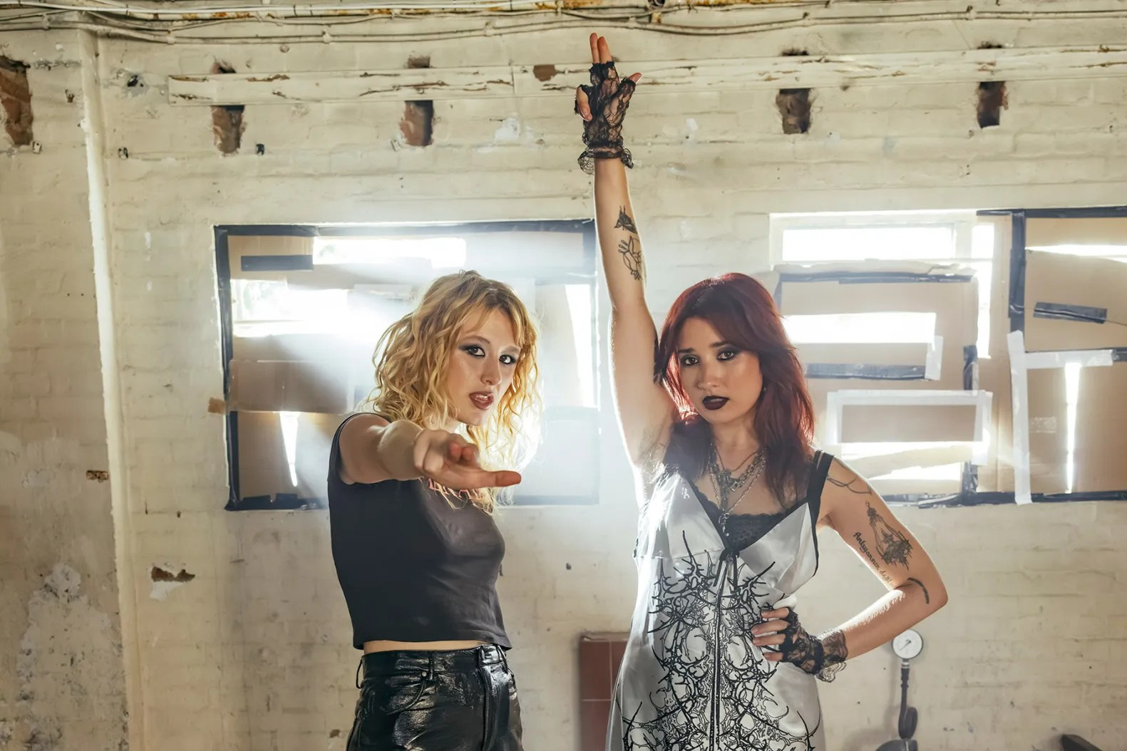 Lambrini Girls Announce Second Album No Refunds and Release New Single Bang Bang Bang | FOTKAI