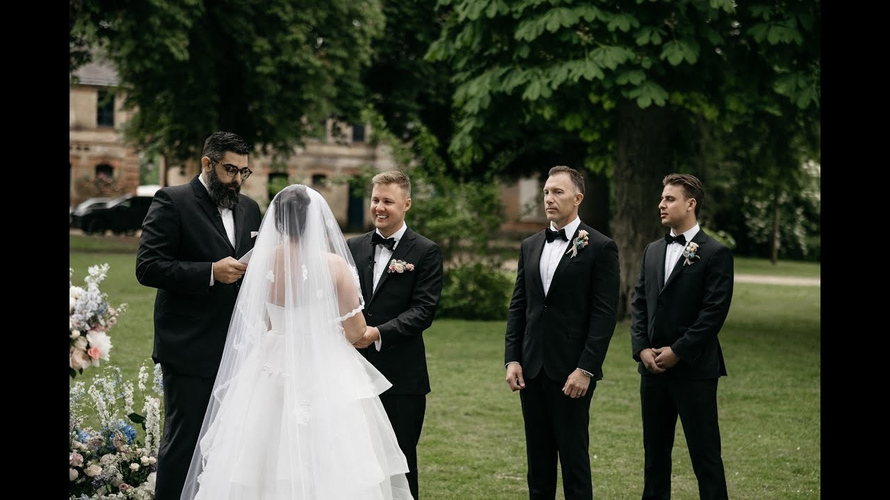 Wedding photographer and videographer Europe