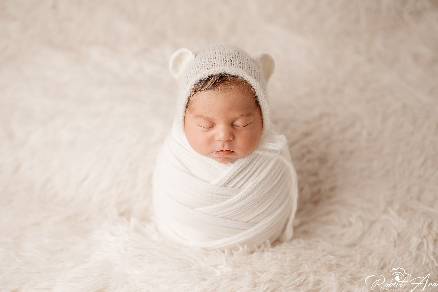 Bebeluși. Robert Blaj - Fotograf Nuntă Iași