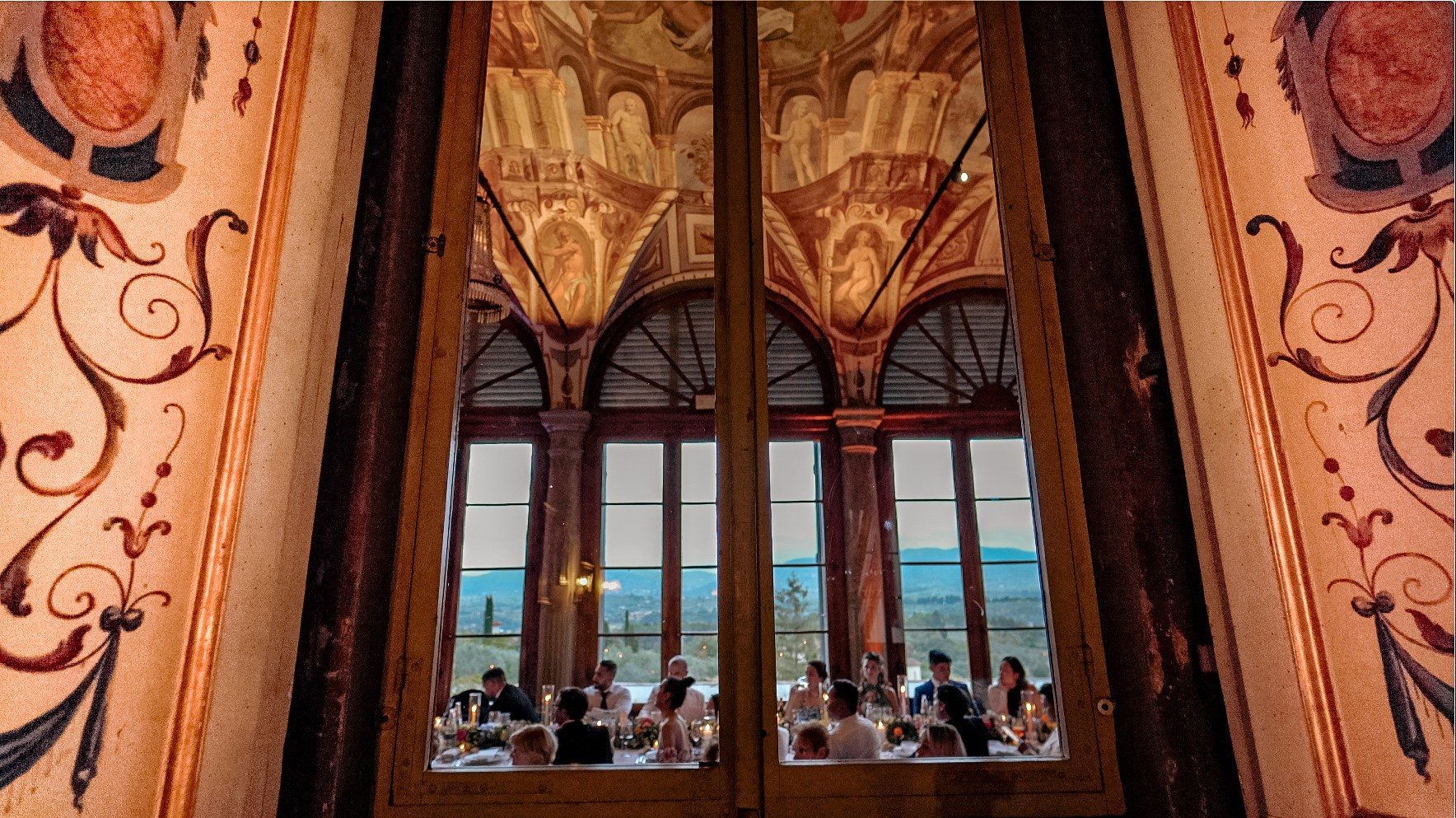 Wedding Morgan & Nick. Traditional Wedding at Villa Corsini a Mezzomonte. Wedding Photographer in Italy