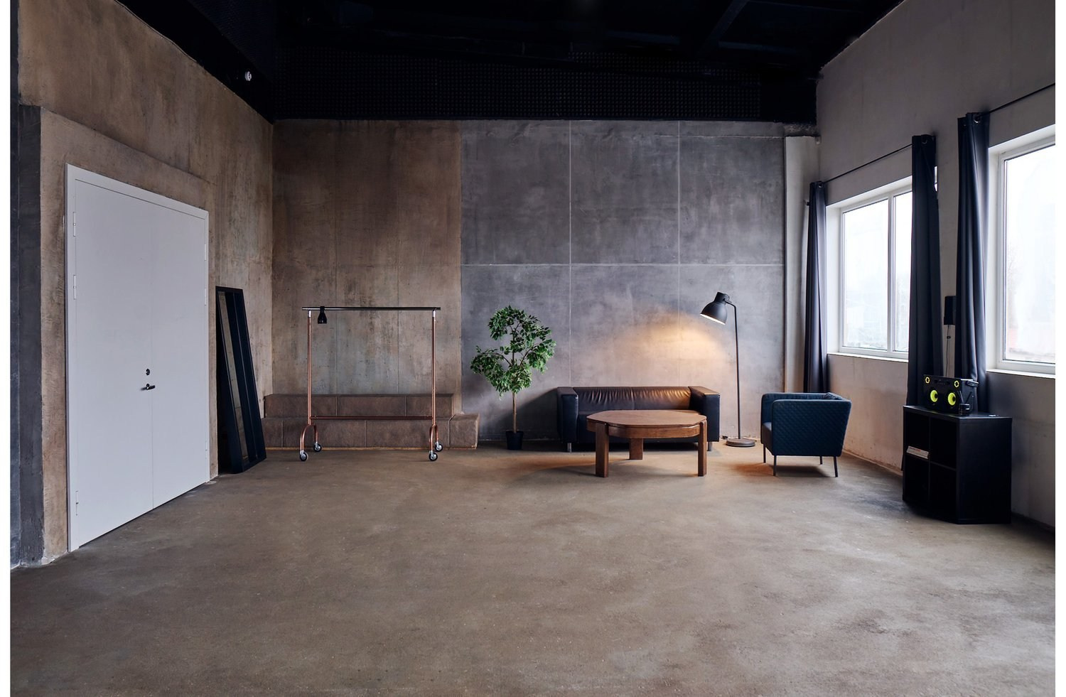 Nuomojamos Fotostudijos Vilniuje. Framed by Evelina | Vestuvių fotografė