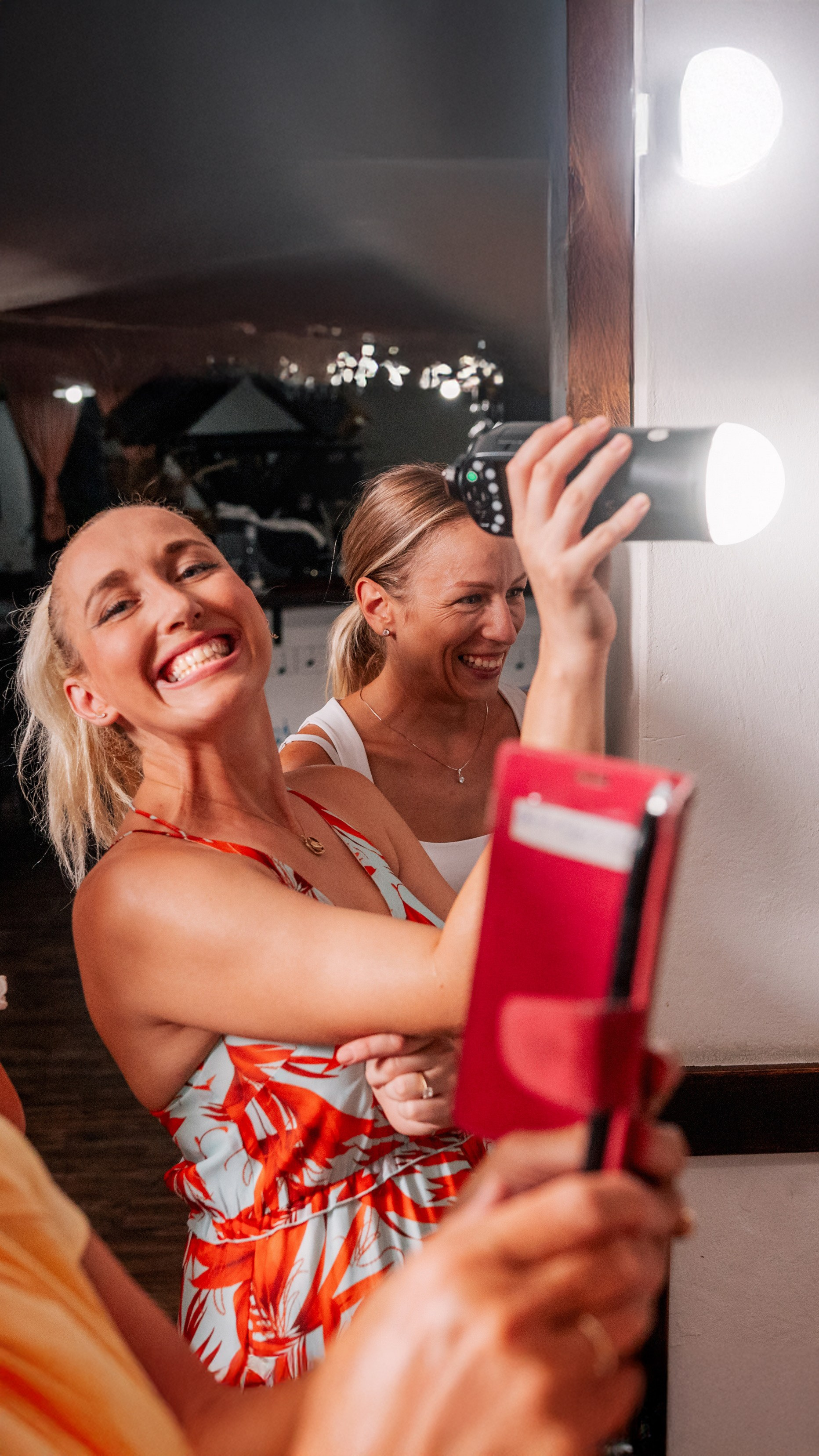 O NAMA. Fotografi iz Backog Petrovca David i Andrea Stojanovic