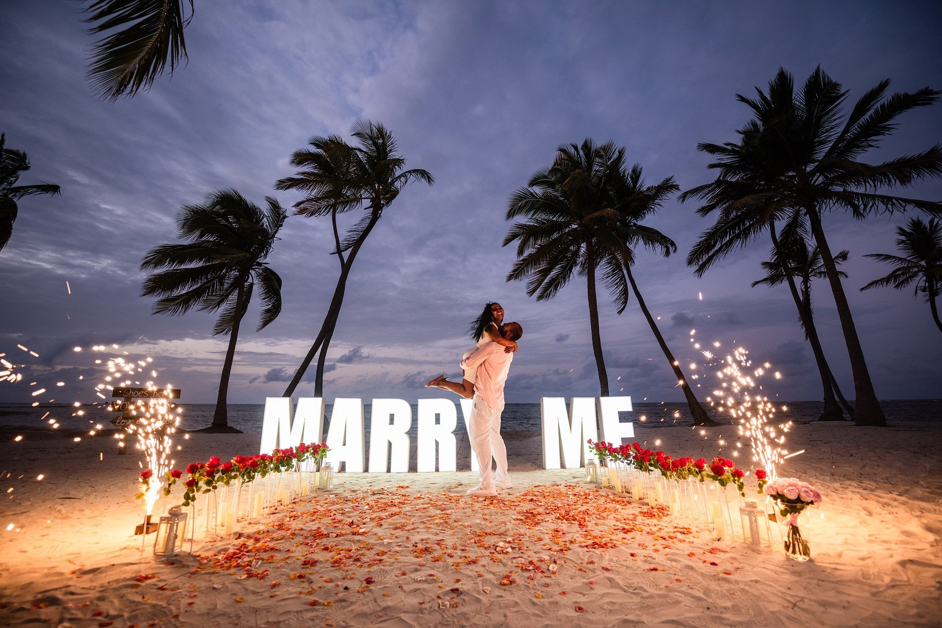 VIP Proposal Package — Rose Path to “Marry Me” Letters