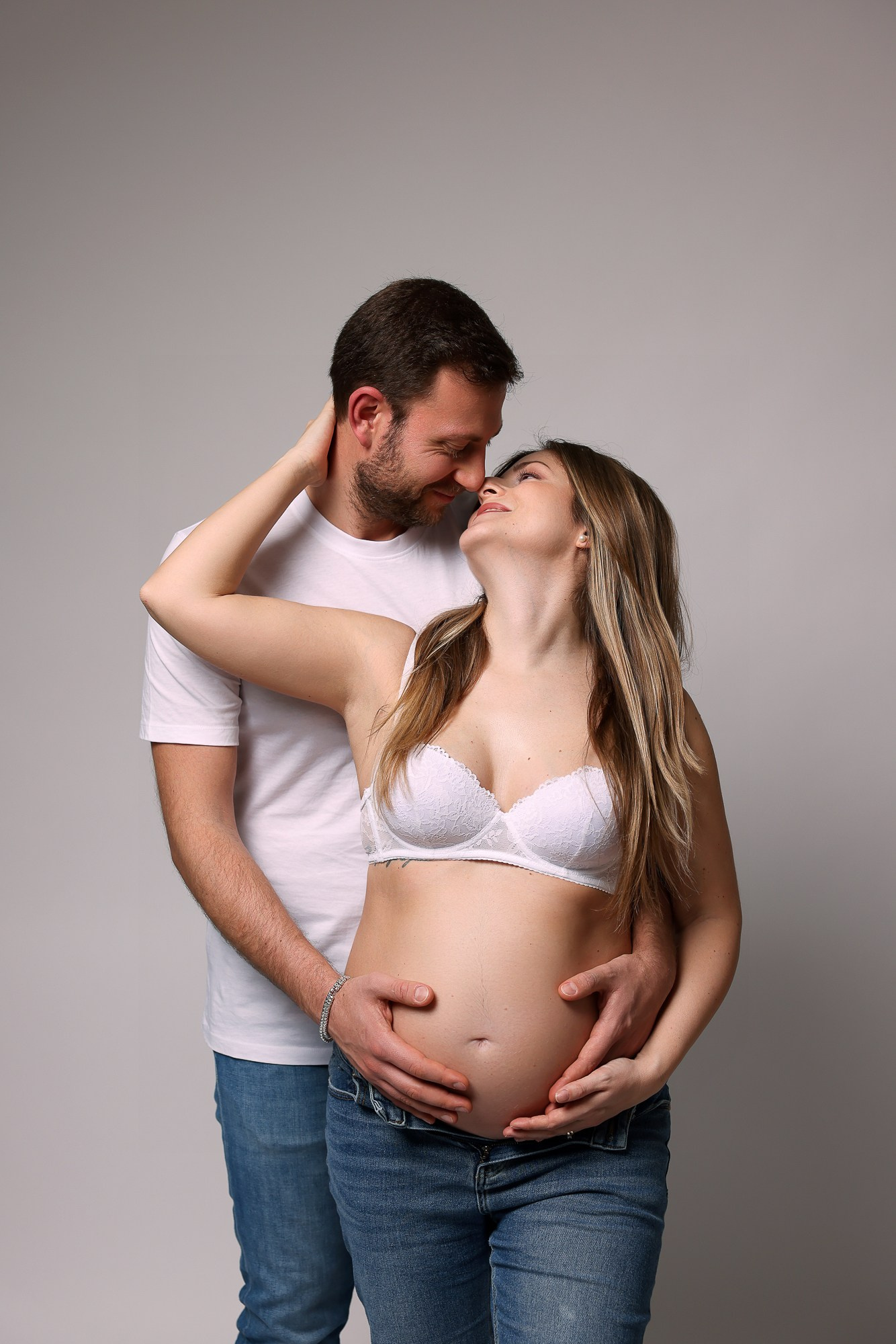 Servizi fotografici di gravidanza a Treviglio (Bergamo)