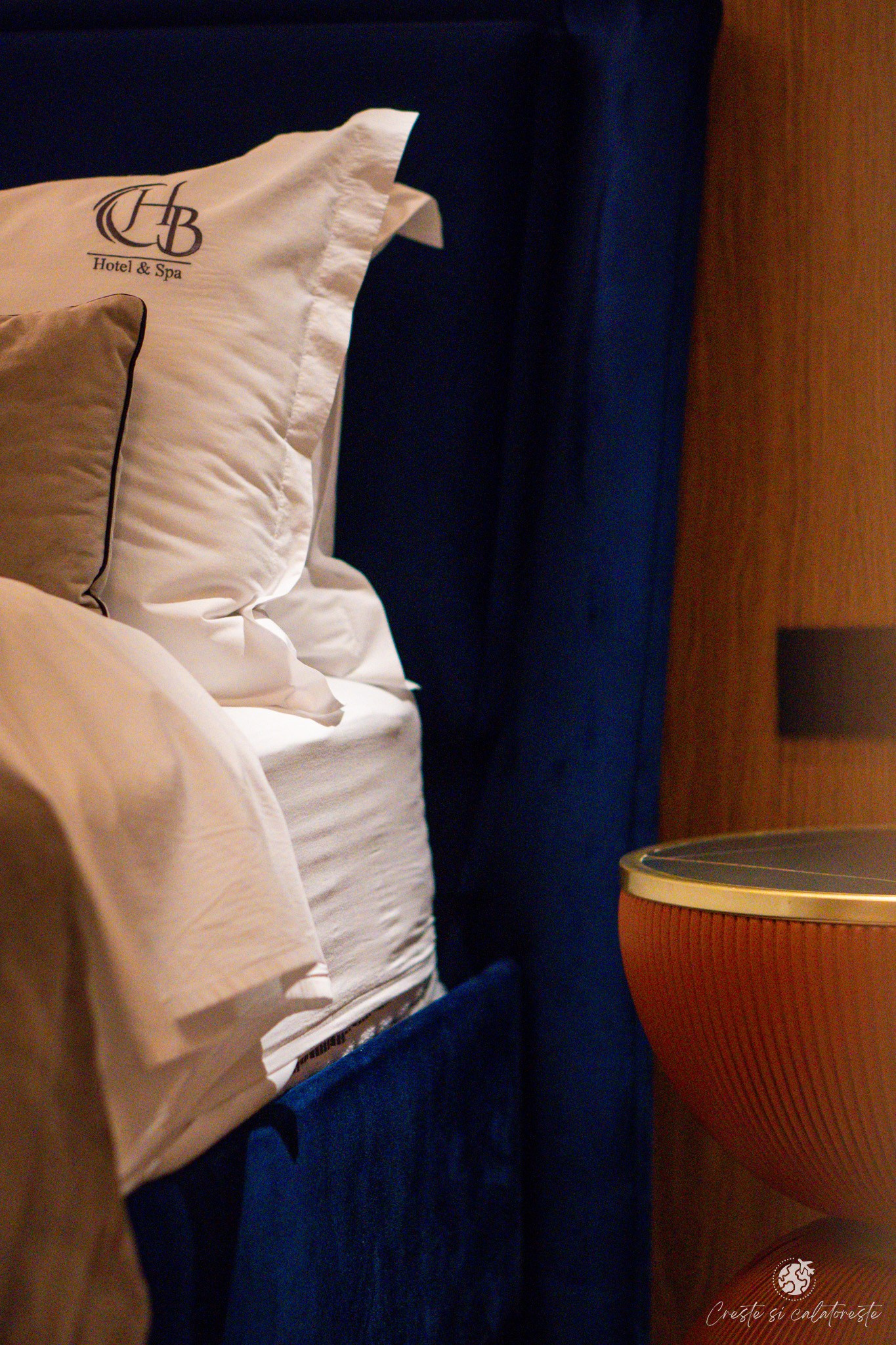 Bucura hotel. Creste si calatoreste