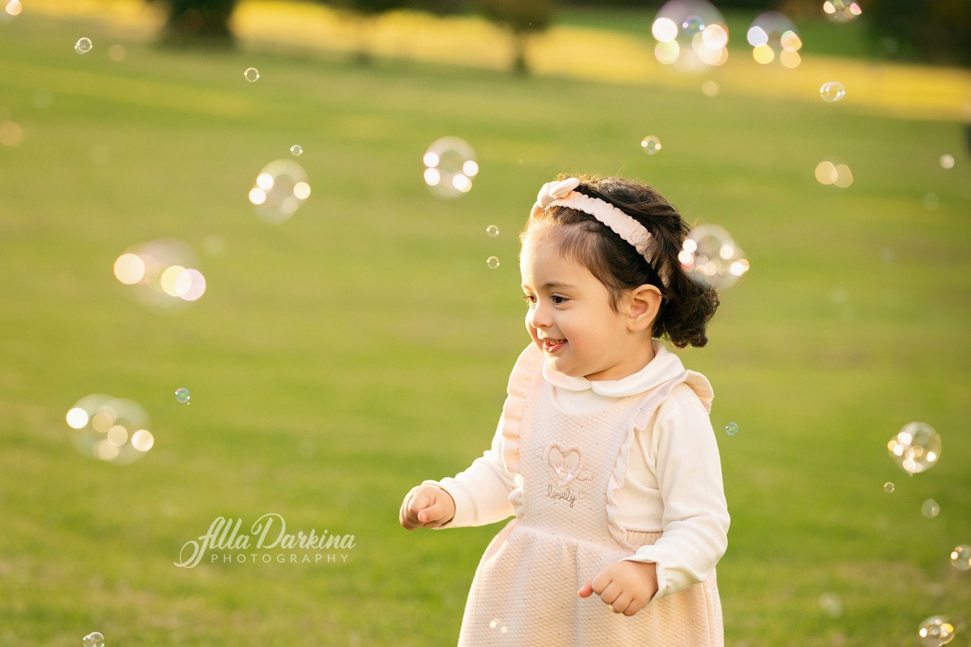 Outdoor Family Photography in Sydney | Liliya’s 2nd Birthday