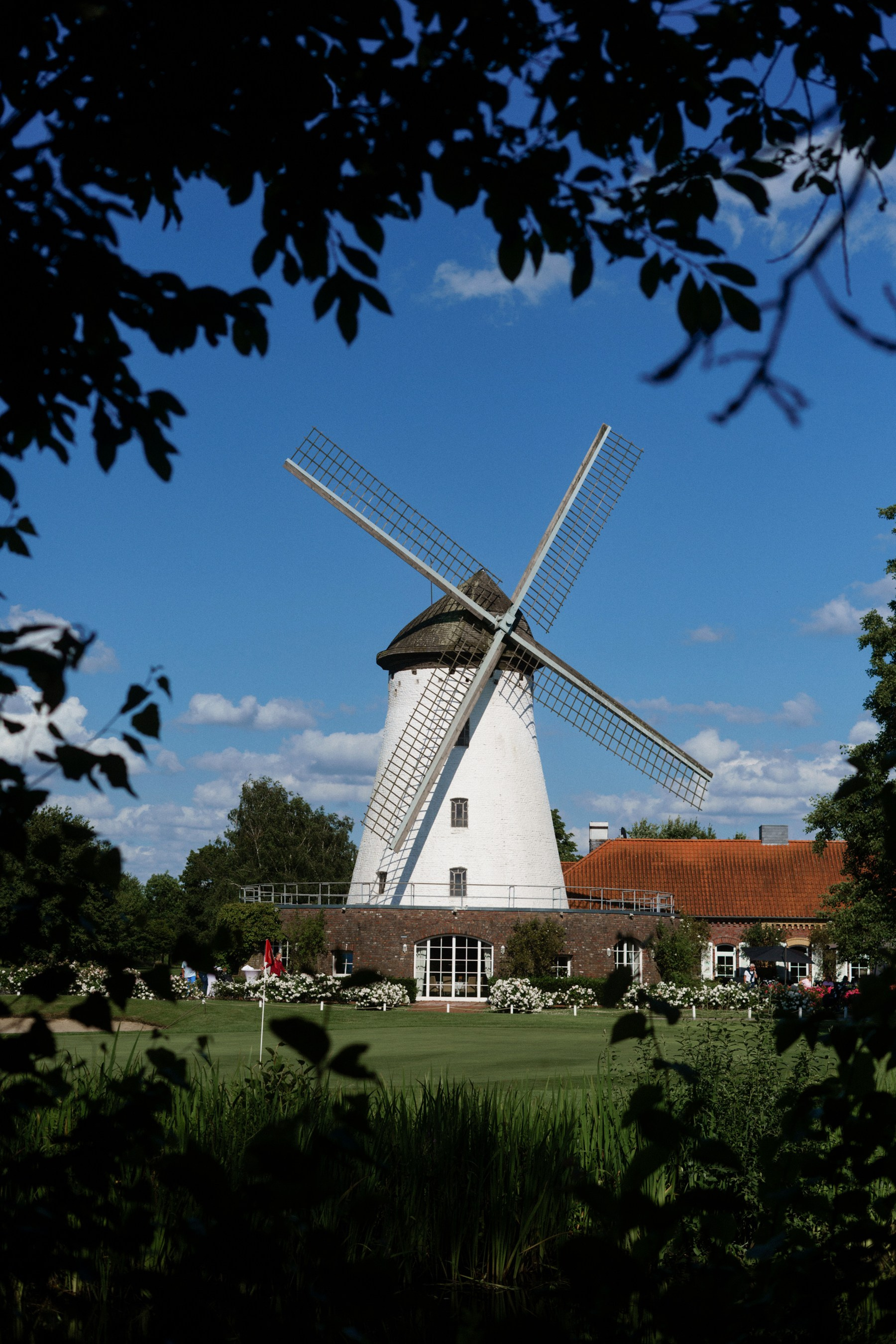 Hochzeitsfotograf aus Düsseldorf. Ted Estos | Fotograf | Düsseldorf · NRW