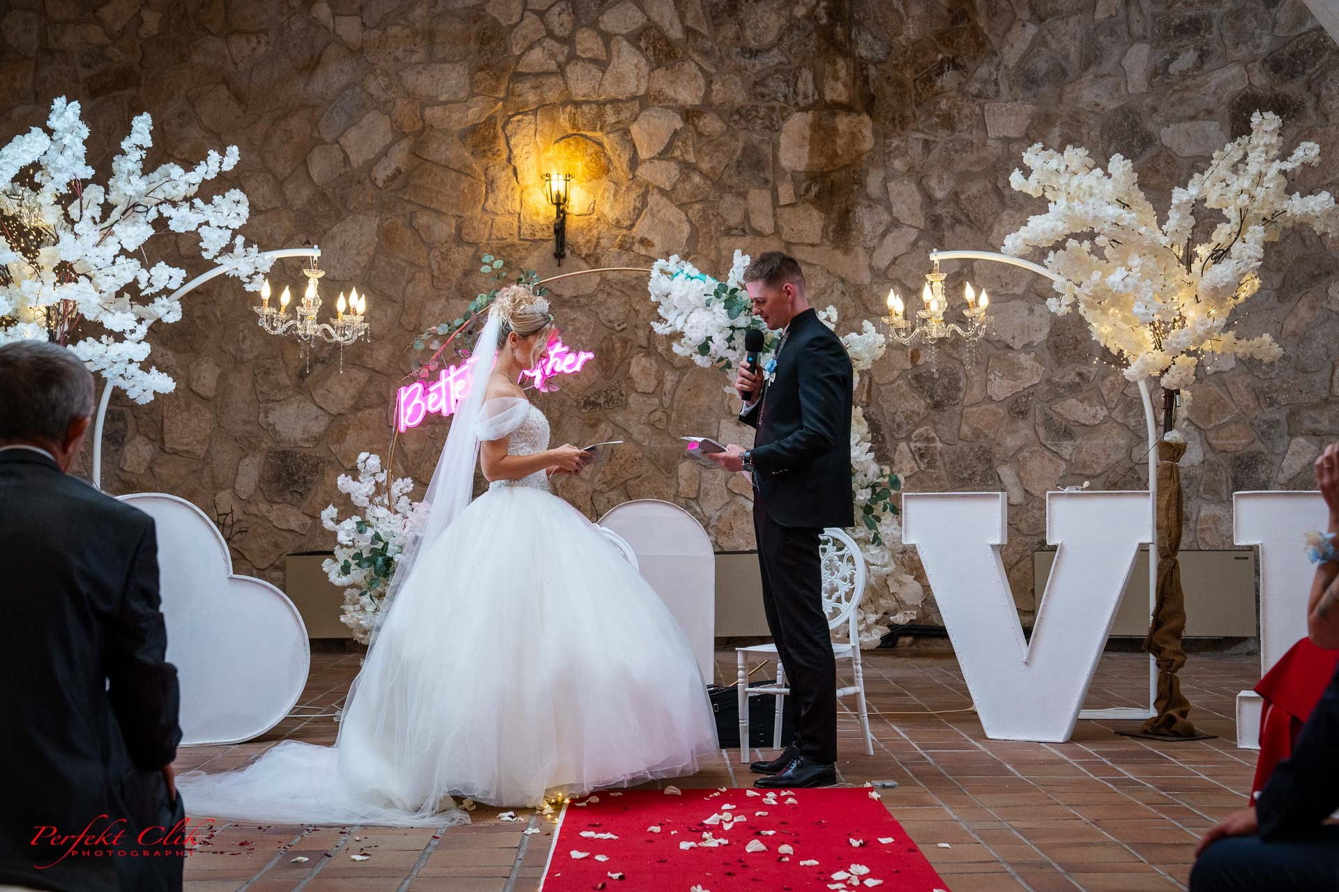 Servicios. Fotografia y video profesional en toda España. Mi nombre es Catalin, y tu historia es mi inspiración