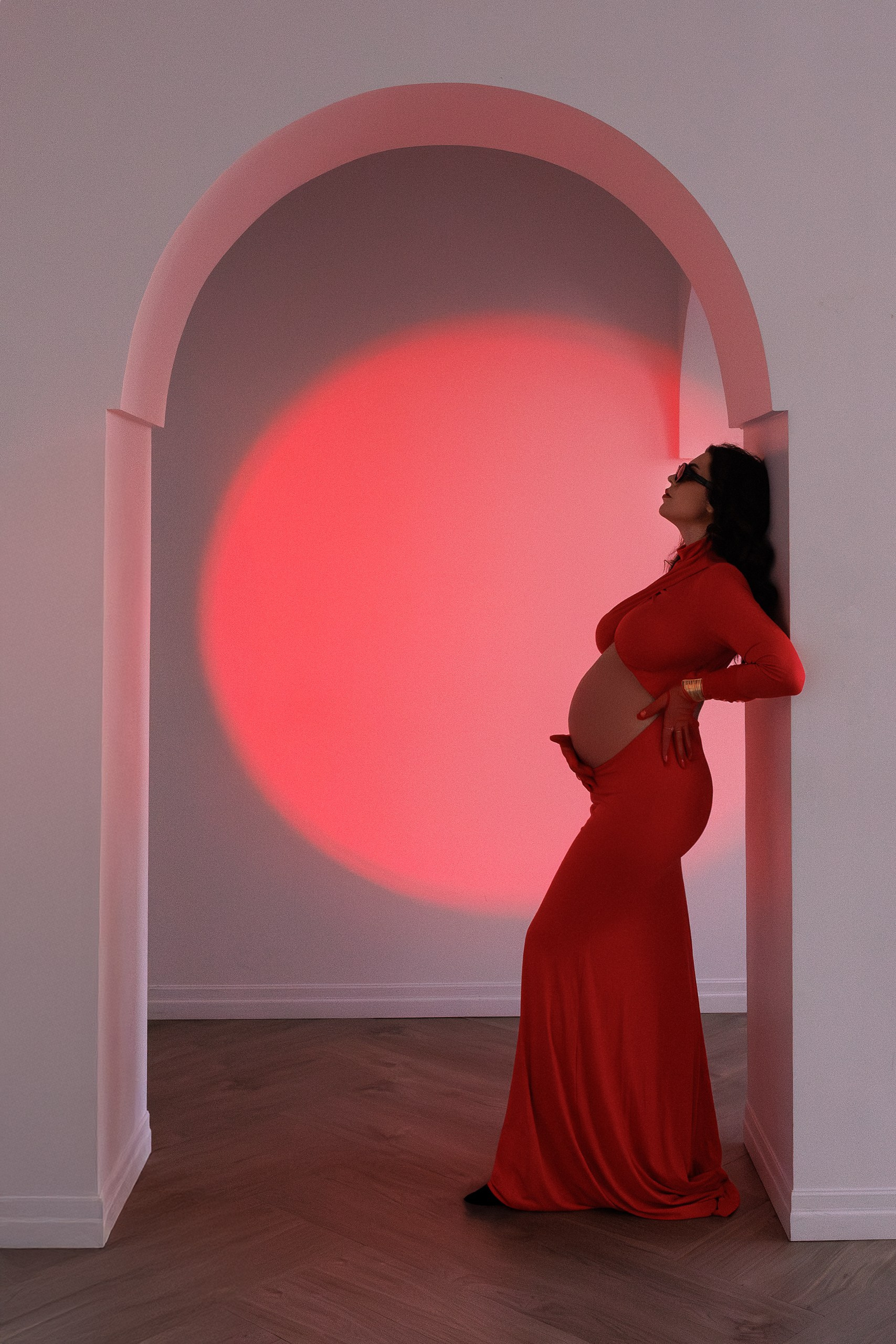 I am a portrait photographer, creating portraits at all stages of your life! Welcome to my studio place in Westmount n Westmount, Quebec