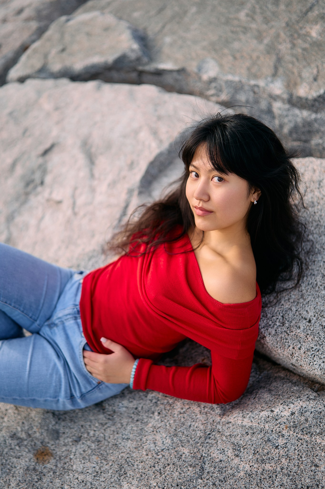 Description of the beach and sea location for a love-story or individual photo shoot in Barcelona, examples of photos. POSTCARD.BCN Photographer Kate in Barcelona. Love-story, family or individual photo shoots
