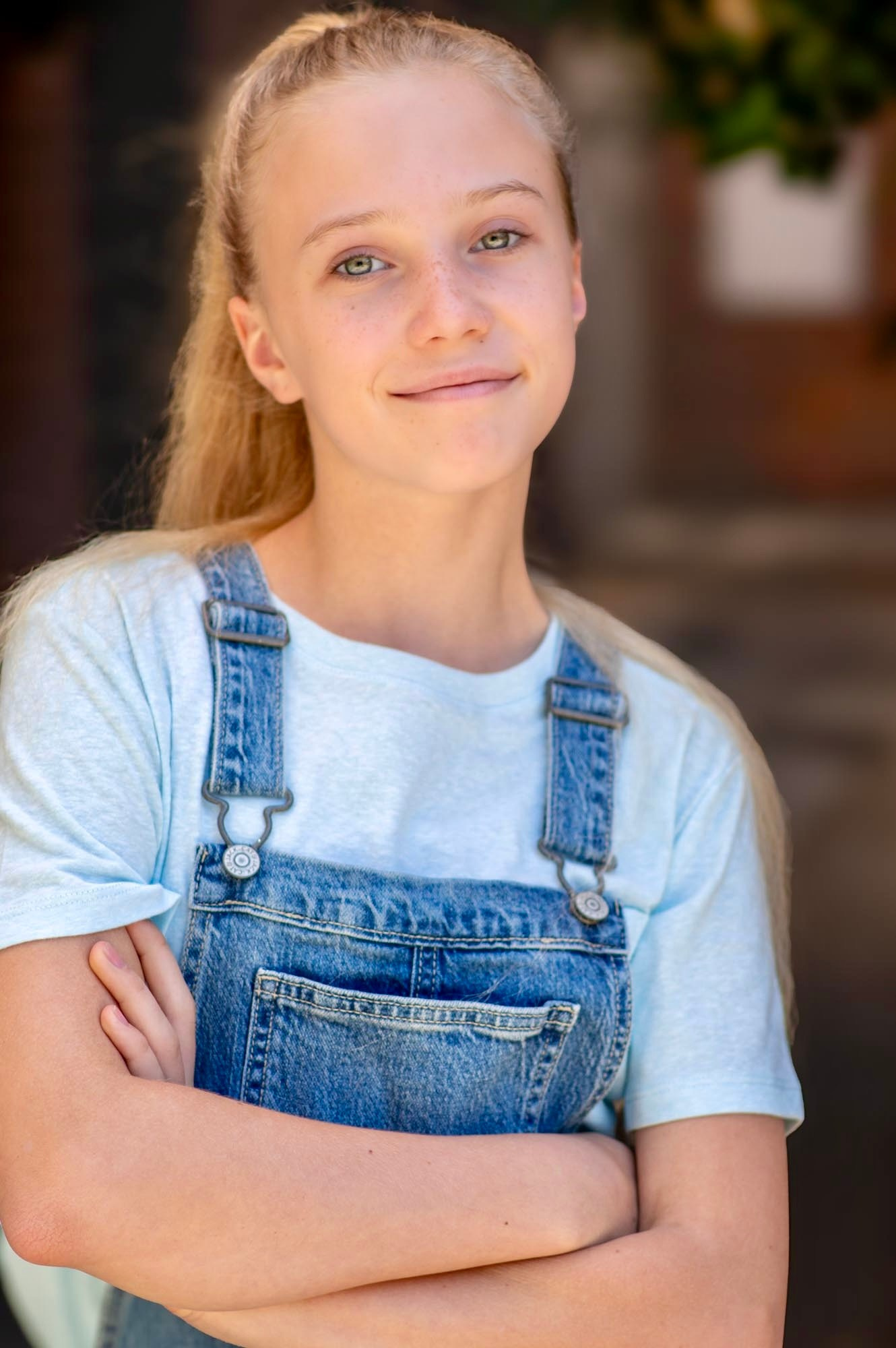 Service prices. Actors headshots photographer in Los Angeles