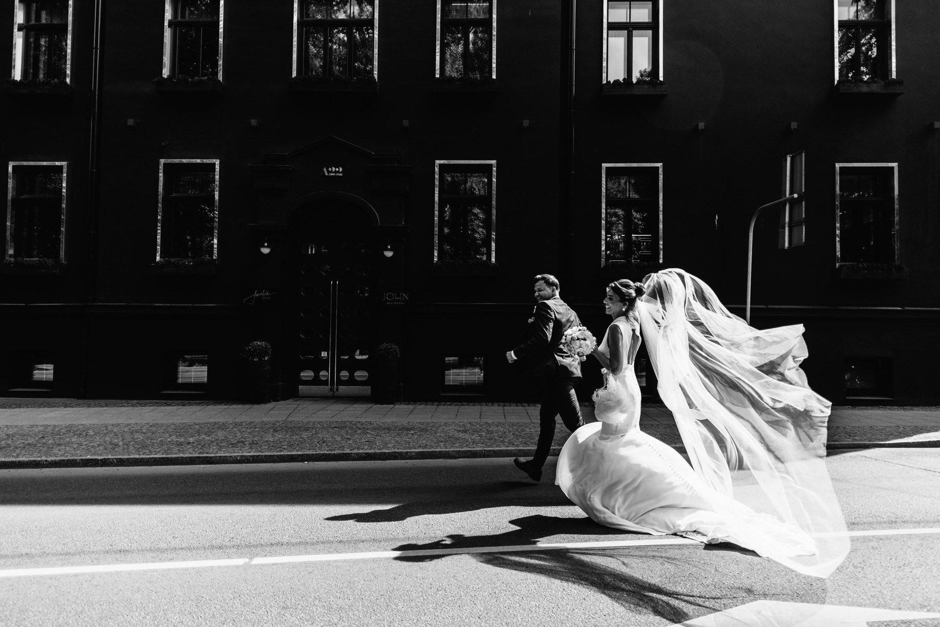 Kāzu fotogrāfs Rīgā — Vjačeslavs Lučņenkovs