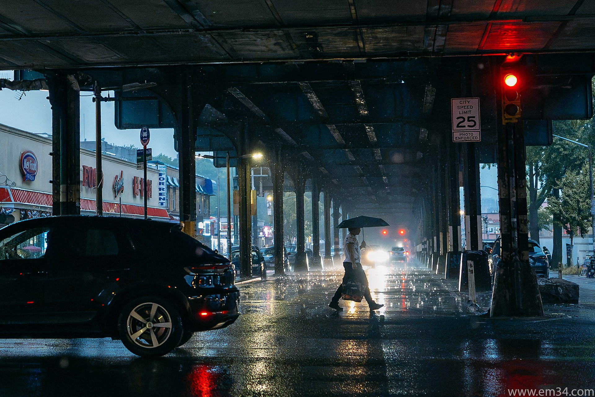 Manhattan, New York (July 4th, 2024) ---- Shot on a Sony A1 + Sony 50GM. Emin Kuliyev — Award-Winning Wedding Photojournalist NYC & USA | Best Wedding Photographer Known for Candid, Timeless Moments