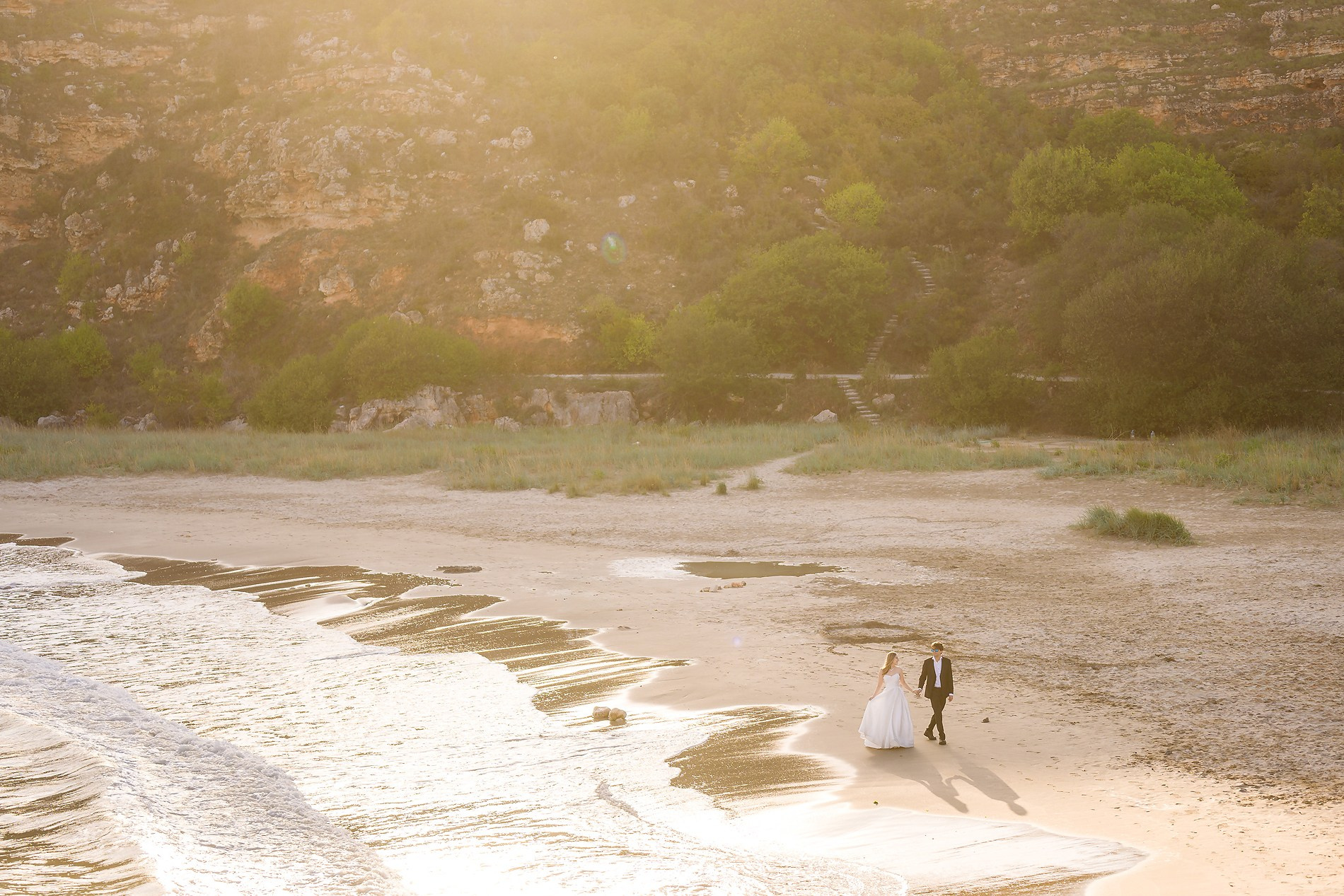 Iuliana & Dragos. Fotograf nunta Constanta