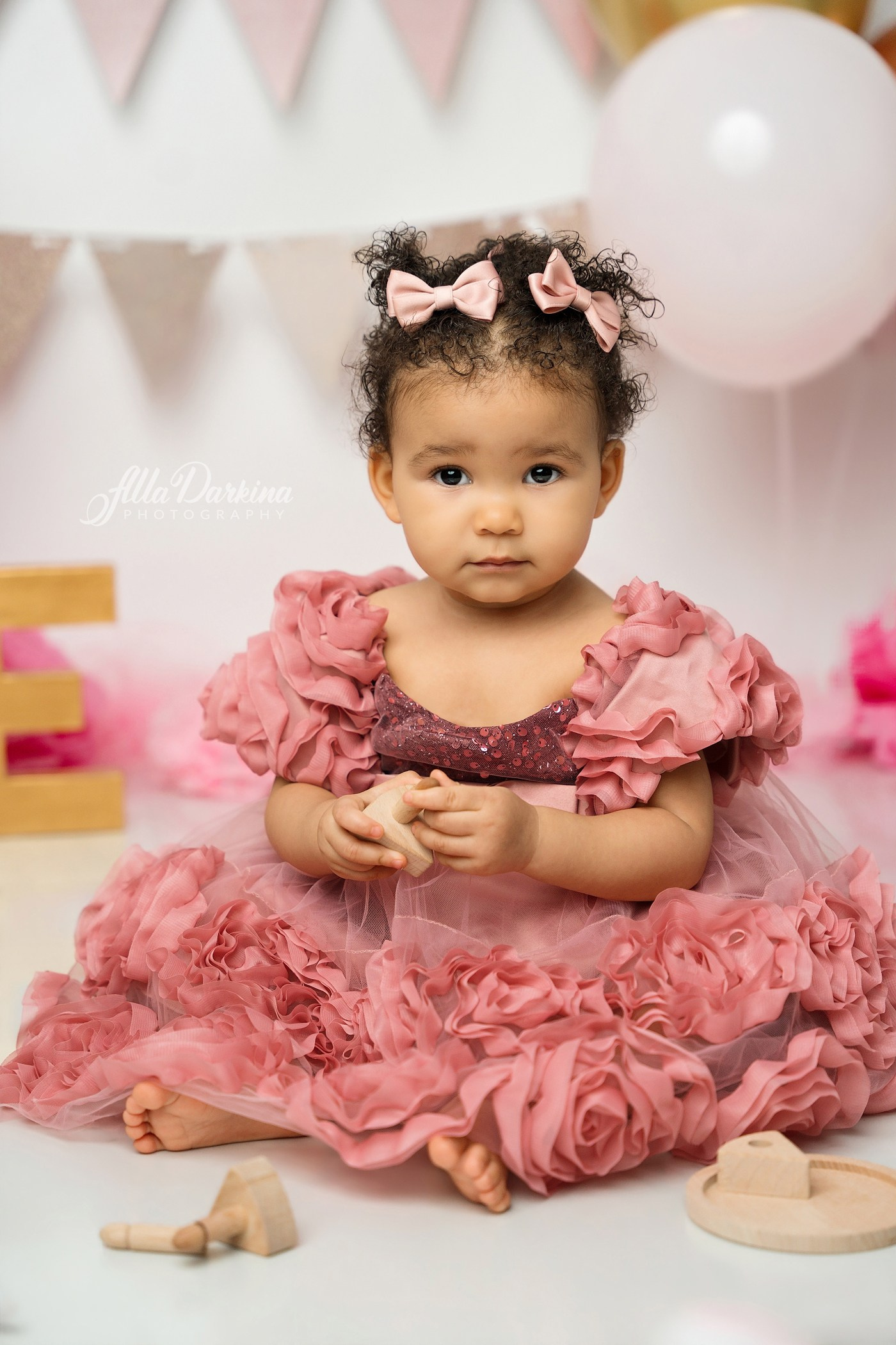 First year selebration. Newborn and family photographer. Hills District. Sydney