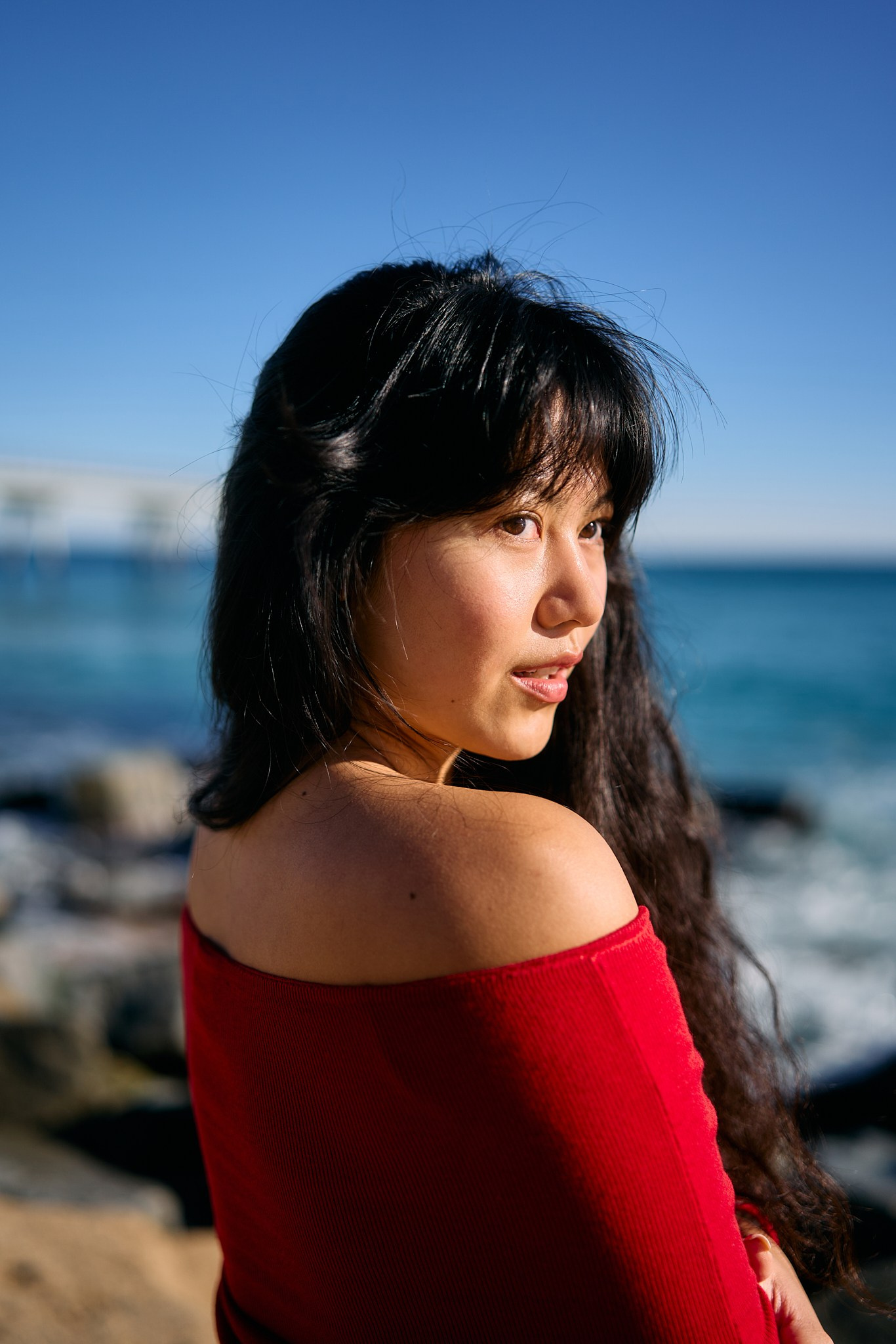 Description of the beach and sea location for a love-story or individual photo shoot in Barcelona, examples of photos. POSTCARD.BCN Photographer Kate in Barcelona. Love-story, family or individual photo shoots