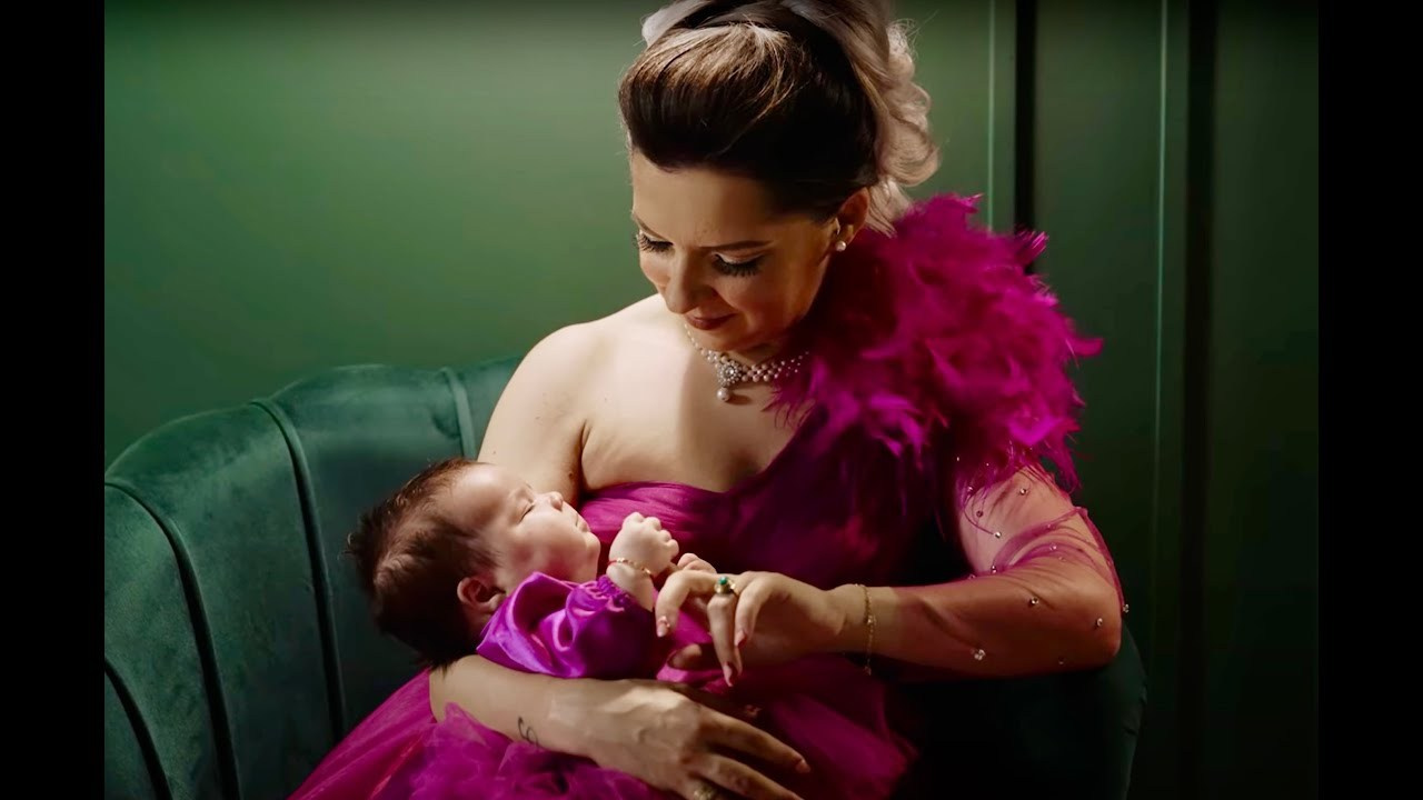 Videograf de nuntă Botosani / Iasi / Suceava. Capturăm clipe, Transmitem emoții, Creăm amintiri de neuitat!