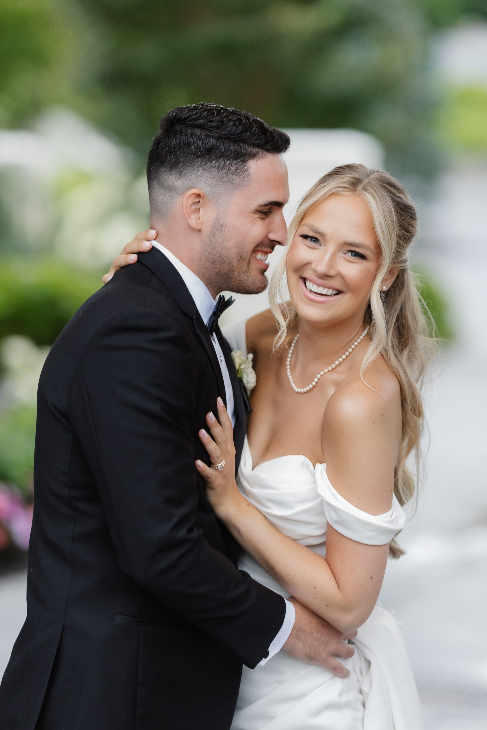 Real Weddings. Luxury Wedding Photography and Cinematography