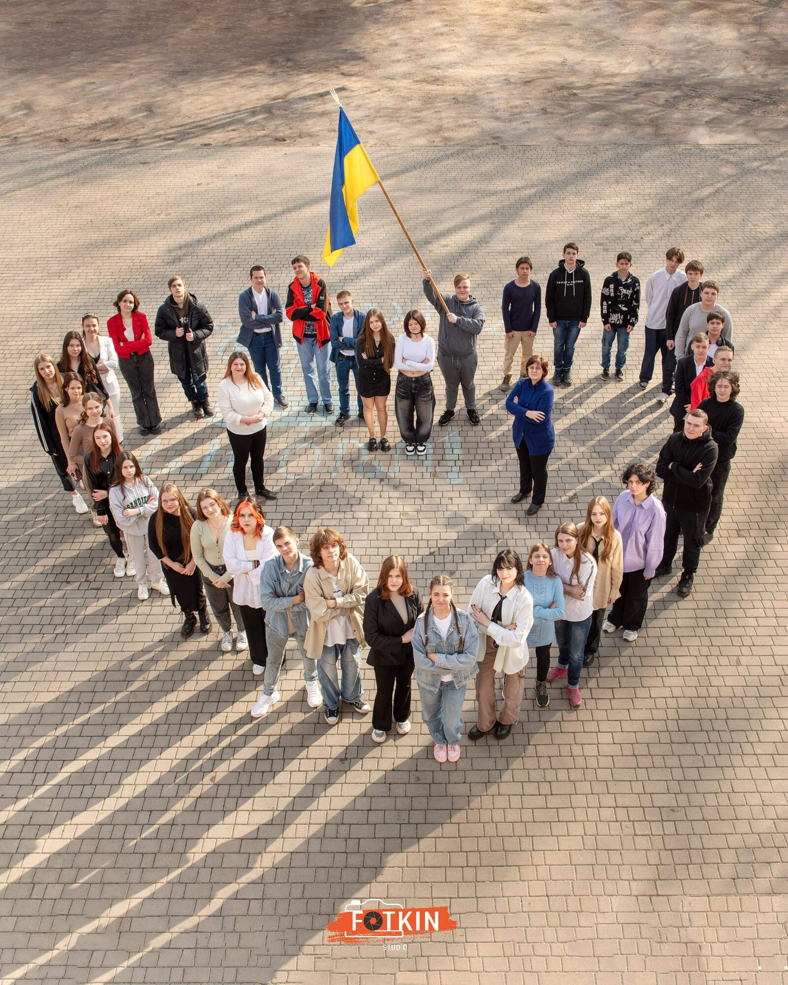 Випускний альбом для 9 та 11 класу замовити в Києві. Випускні альбоми фотокниги Київ та Дніпро