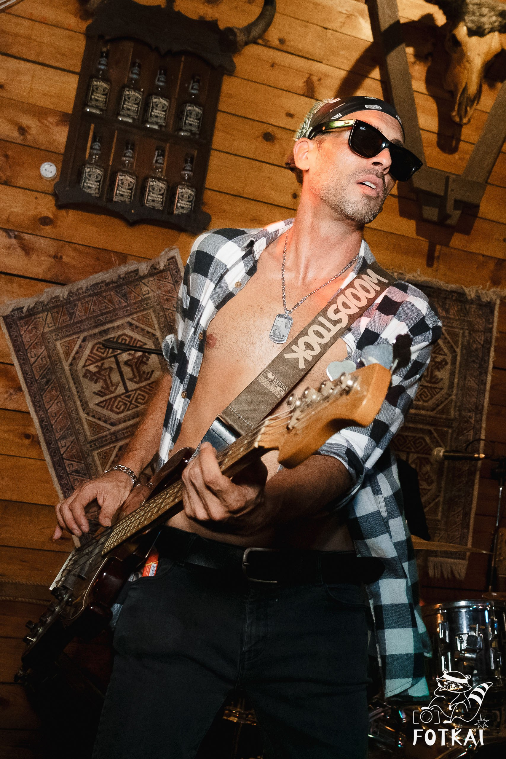 Stones of the Coast en El Paso Rock Bar Torrevieja: Reportaje fotográfico 20.09.25 | FOTKAI