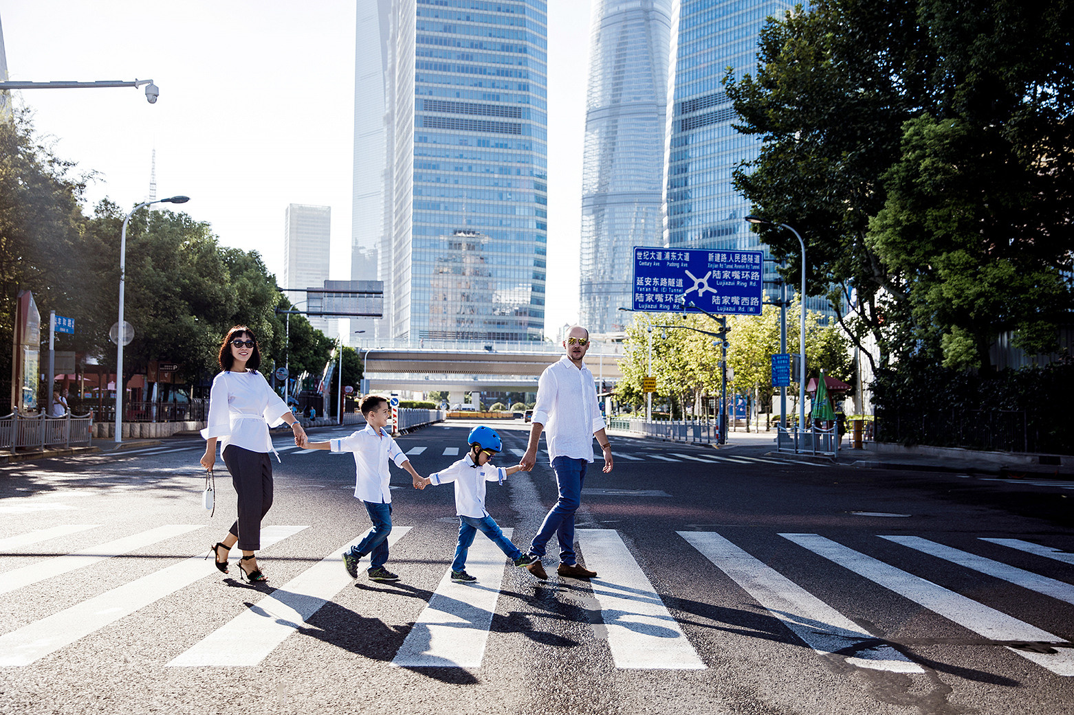 Family photo shoots. Photographer in Shanghai — Lola Pidluskaya