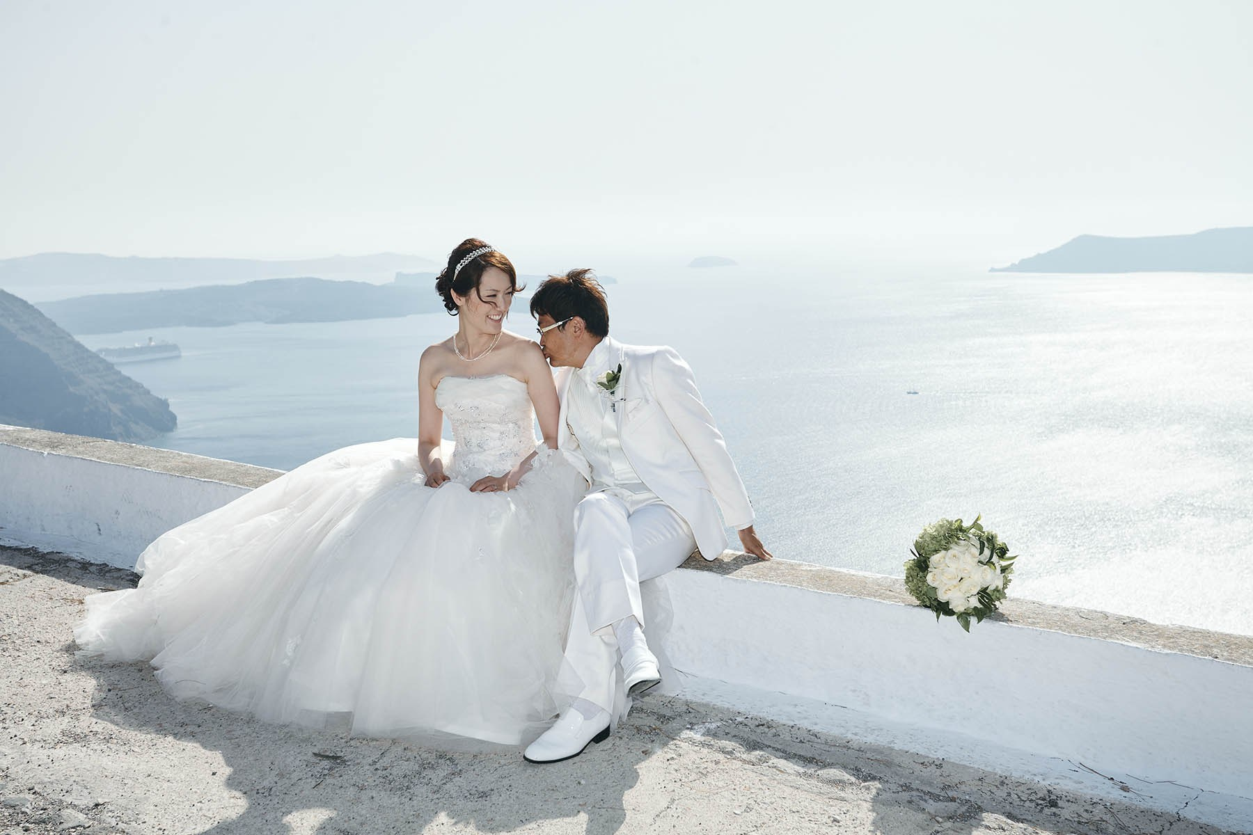 Nao & Junji — Intimate Santorini Wedding