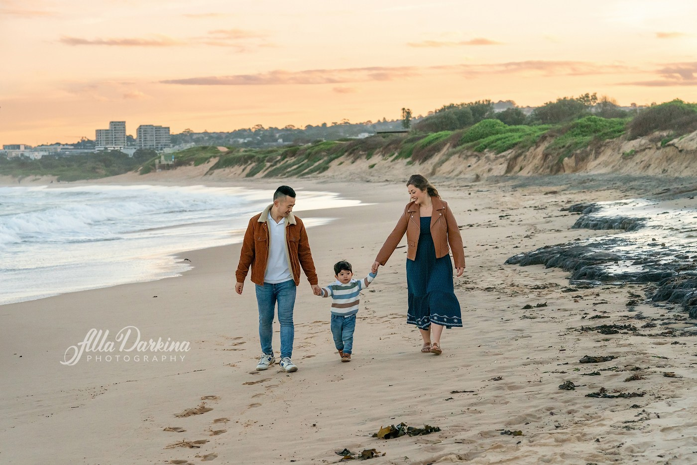 Family session at Sydney beach