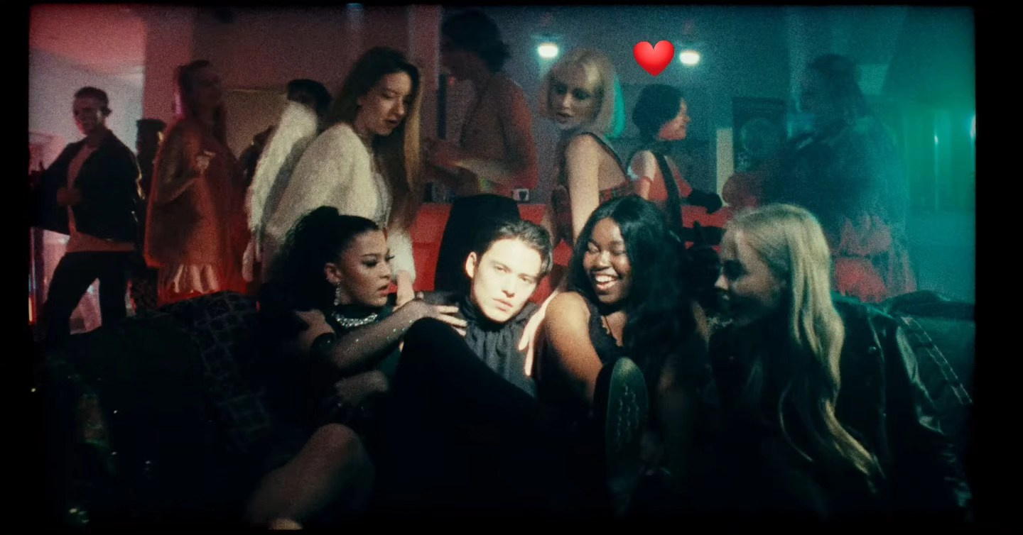 2024 YUQI “FREAK” MV — Extra