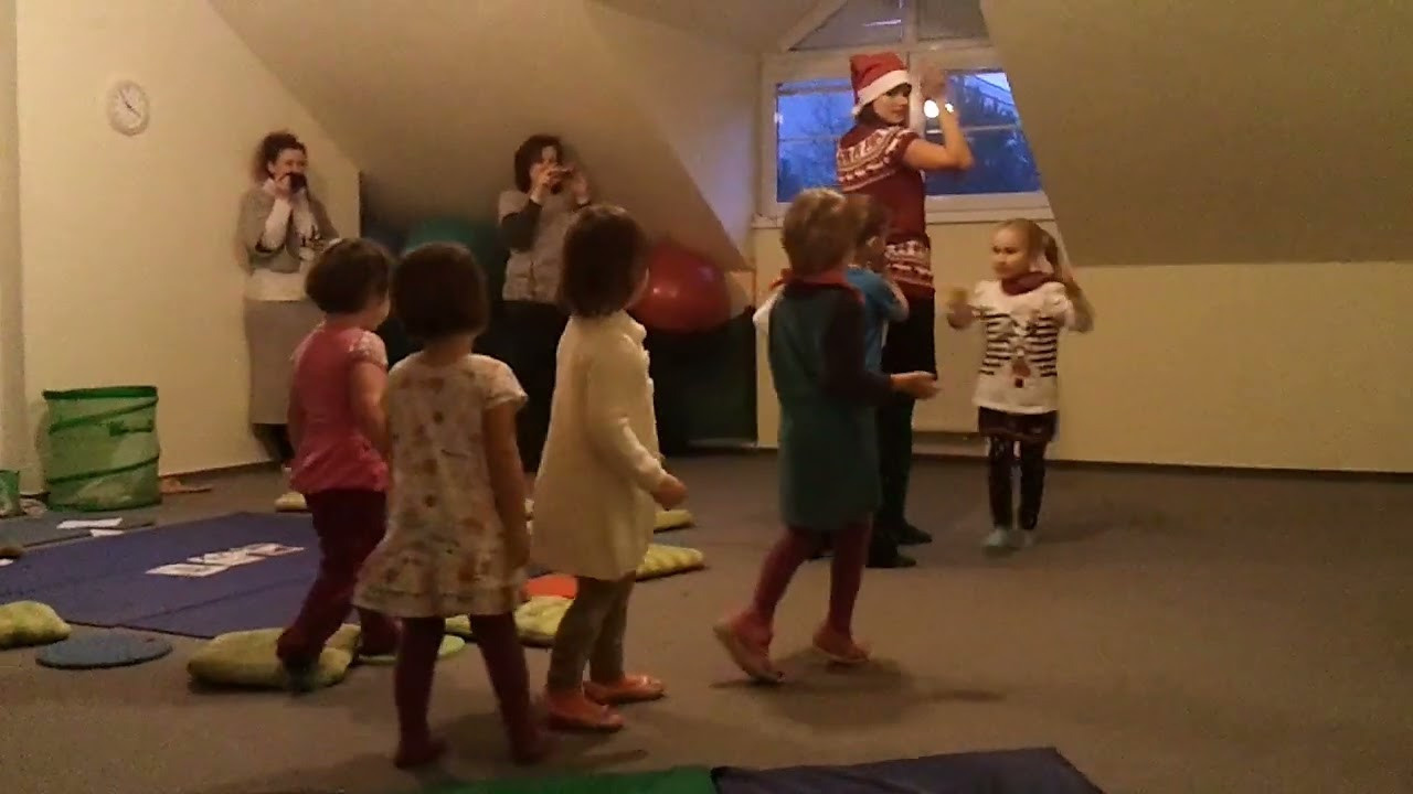 Christmas Party with Mortimer. Kiki-Niki-Cha! Learn, play, and discover with us!