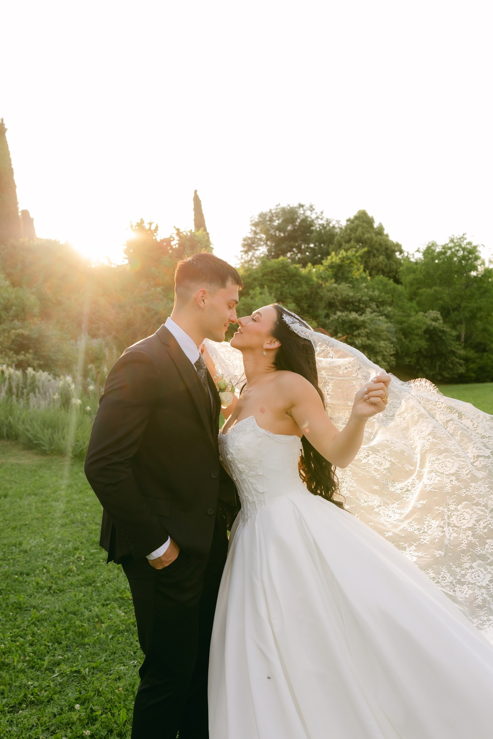 Investment. Sara Luca Wedding Photographer in Italy and Europe