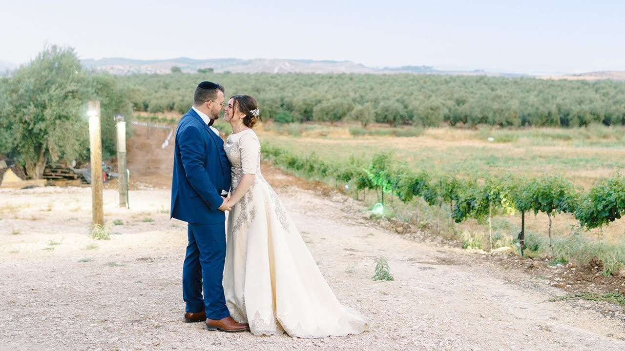 Wedding videos. Porto Travel Photographer | Couples & Vacation Photos in Portugal — WePortugal