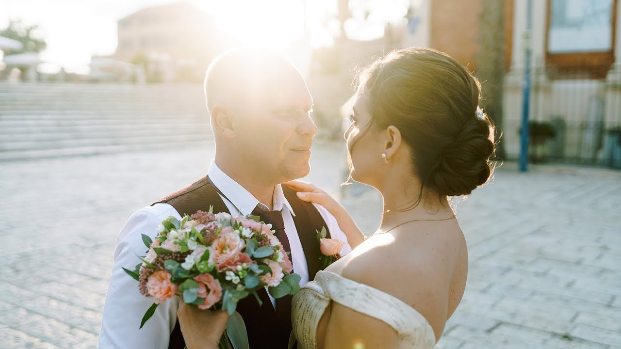 Wedding videos. Porto Travel Photographer | Couples & Vacation Photos in Portugal — WePortugal