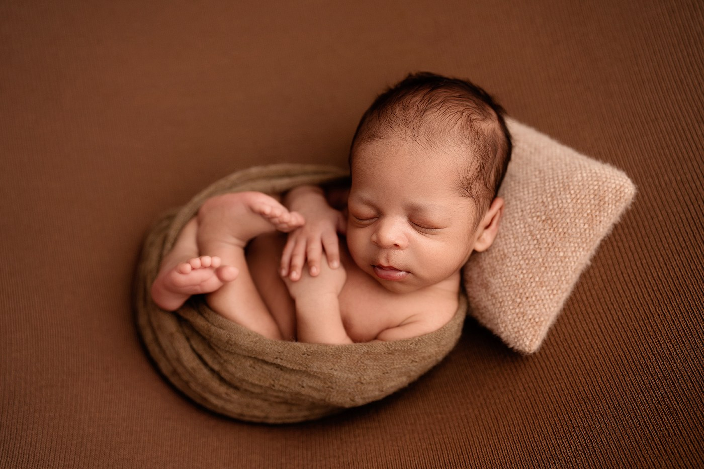 Mother’s Day SPECIAL. Newborn and family photographer. Hills District. Sydney