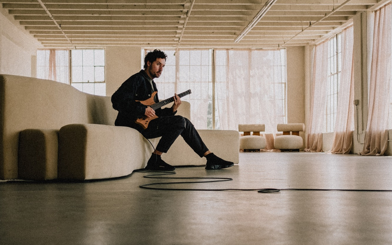 Plini и Sungazer возвращаются в Испанию в 2026 году: концерты в Барселоне и Мадриде | FOTKAI