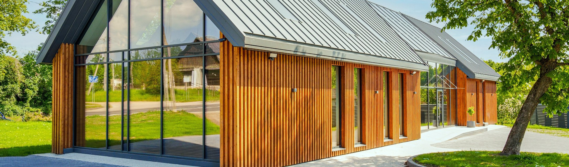 Namo fotografavimas su dronu Vilniuje