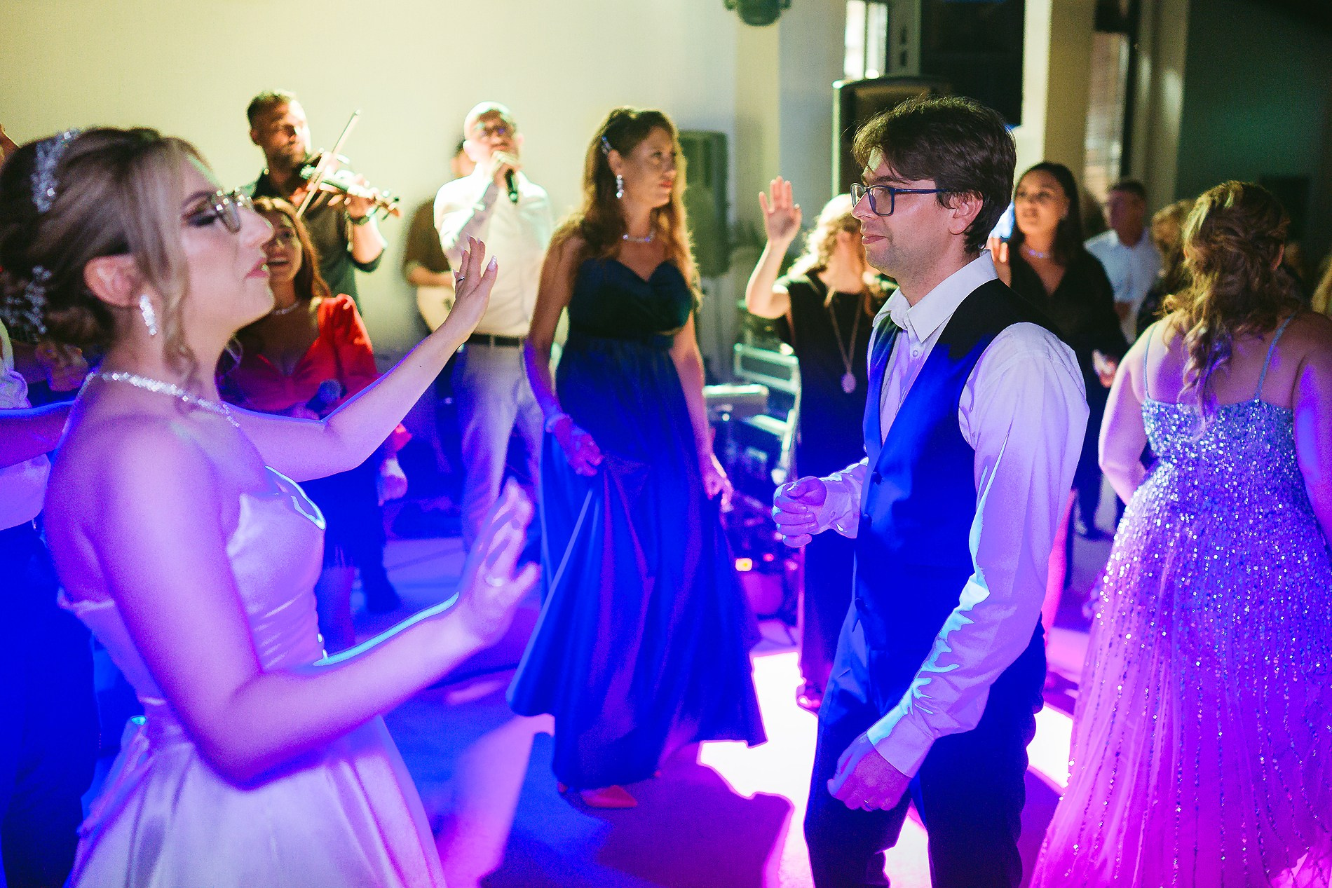 Iuliana & Dragos. Fotograf nunta Constanta