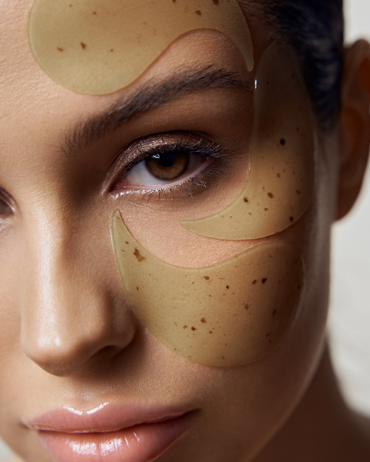 BEAUTY. Fashion and advertising photographer Alina Mikhalkovich Dubai