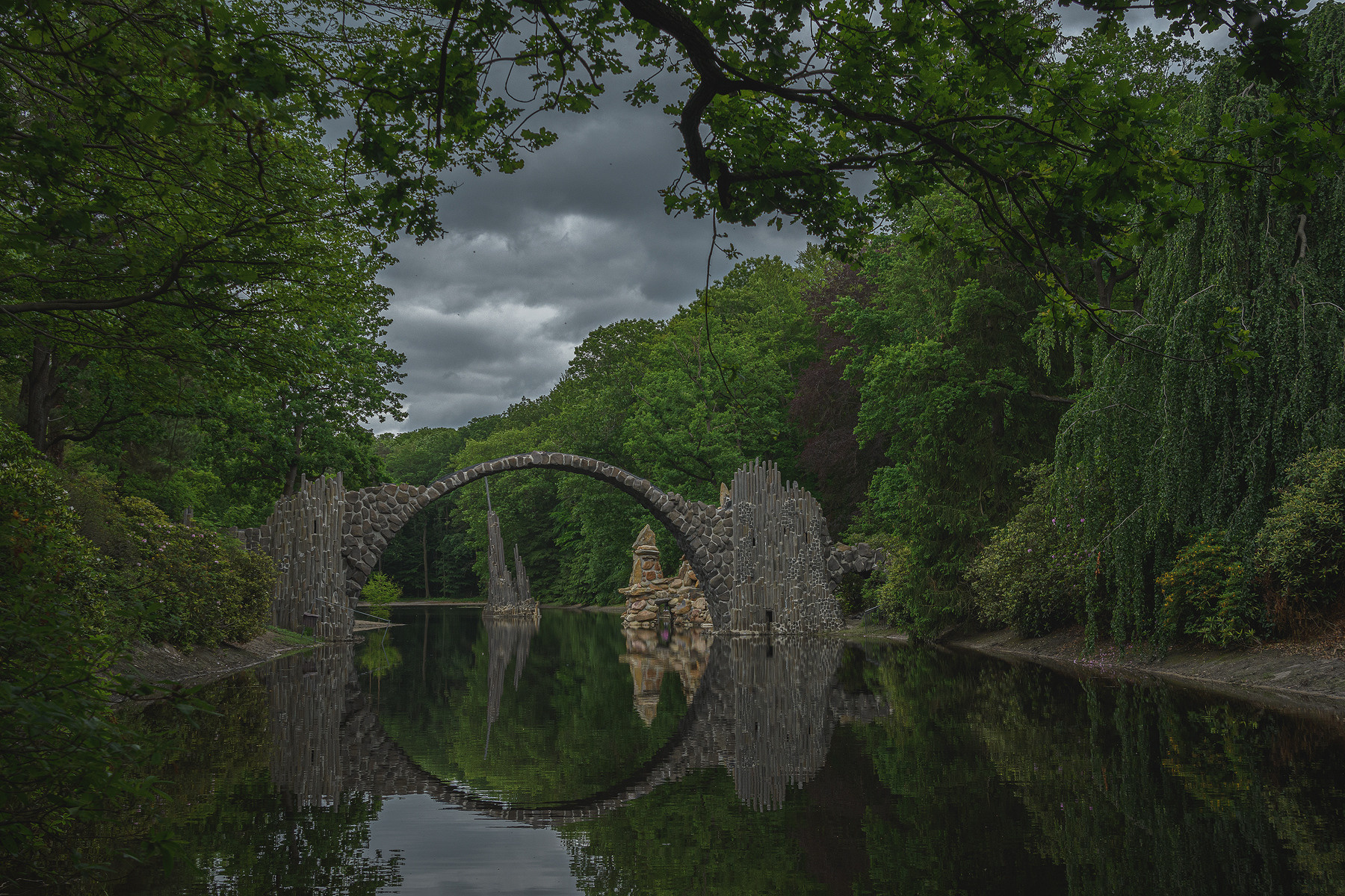 “Rakotzbrücke”, known as the Devil’s bridge. Saxony, Germany.